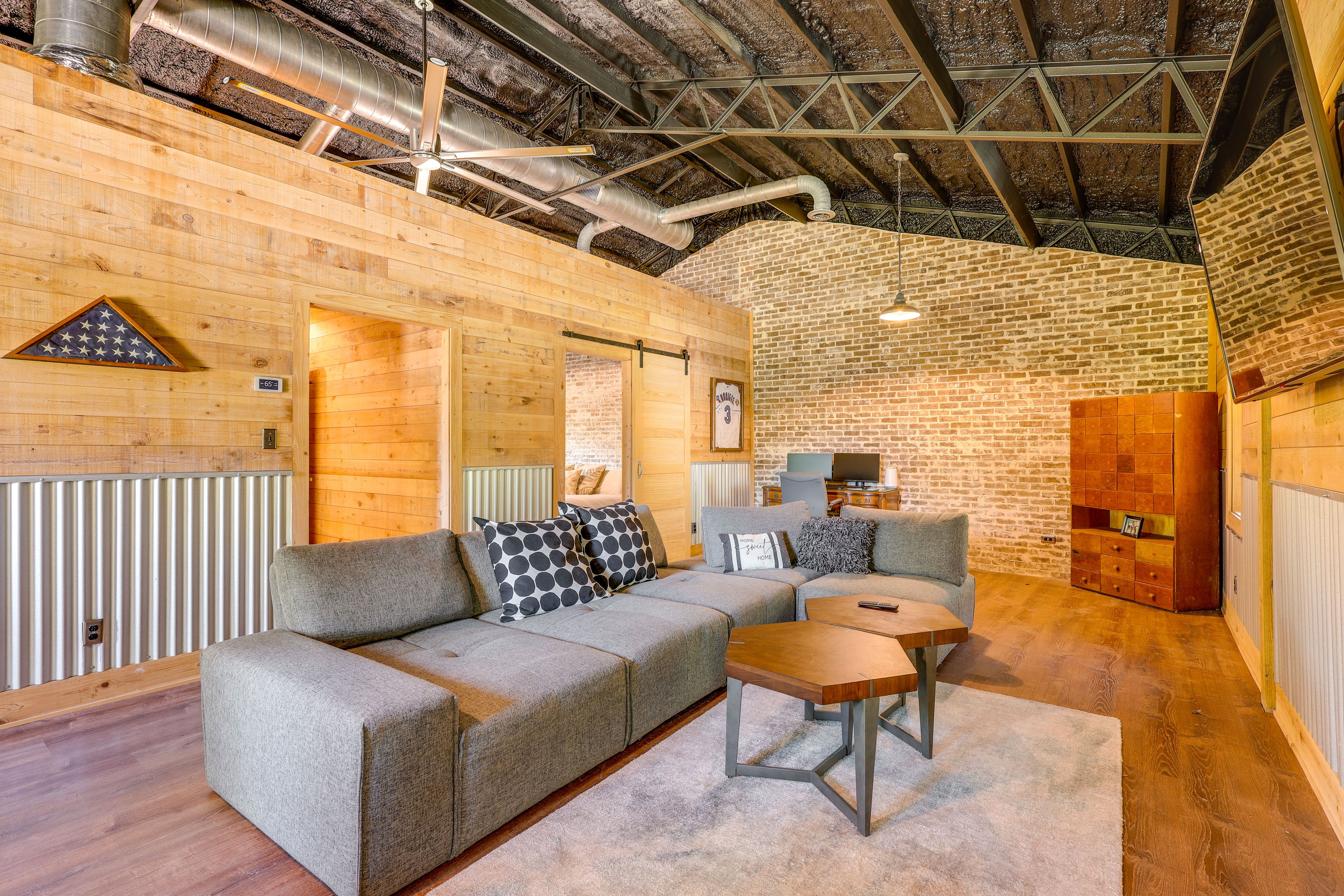 Living Room | Smart TV | Laptop-Friendly Workspace