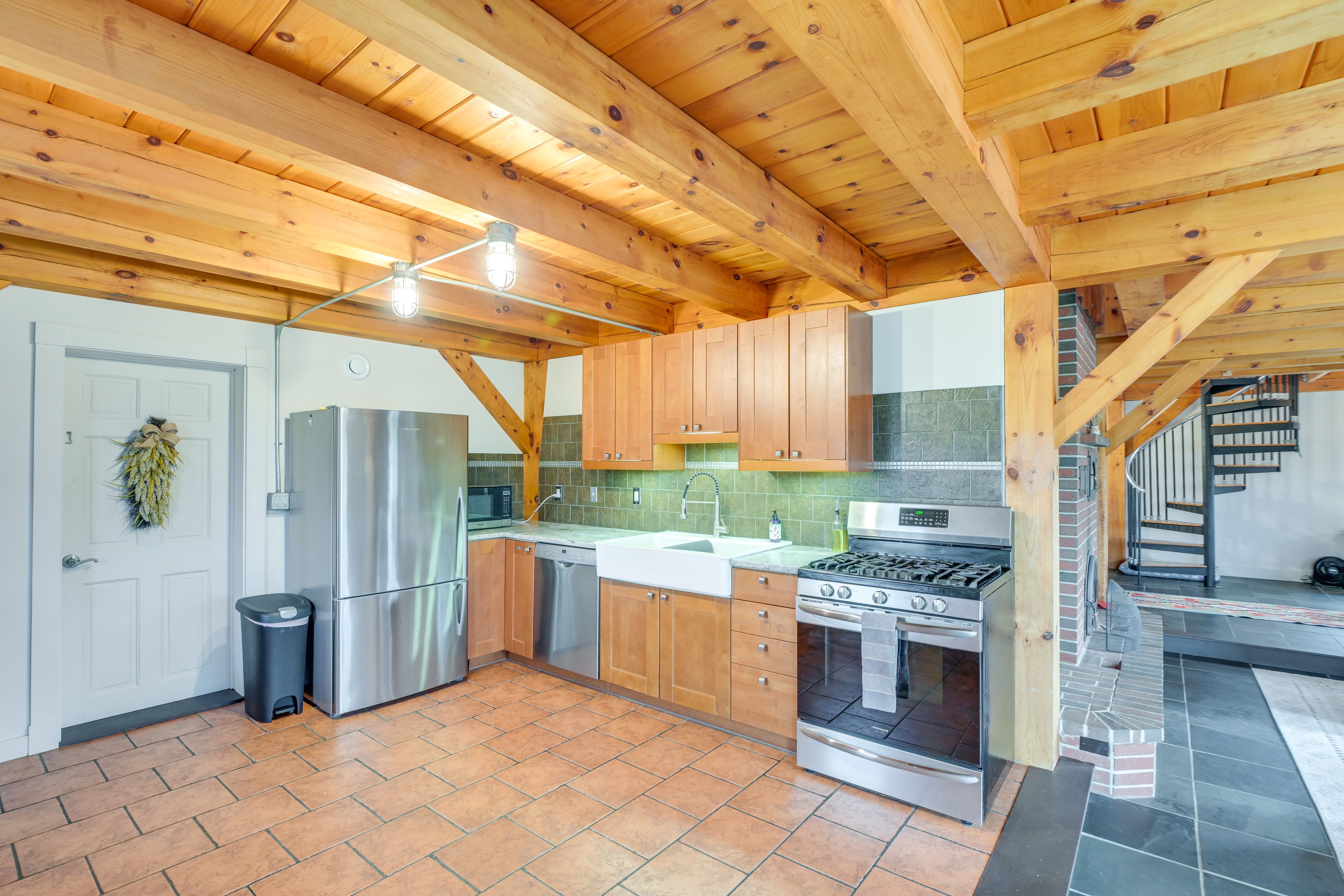 Kitchen | Cooking Basics Supplied | 1st Floor