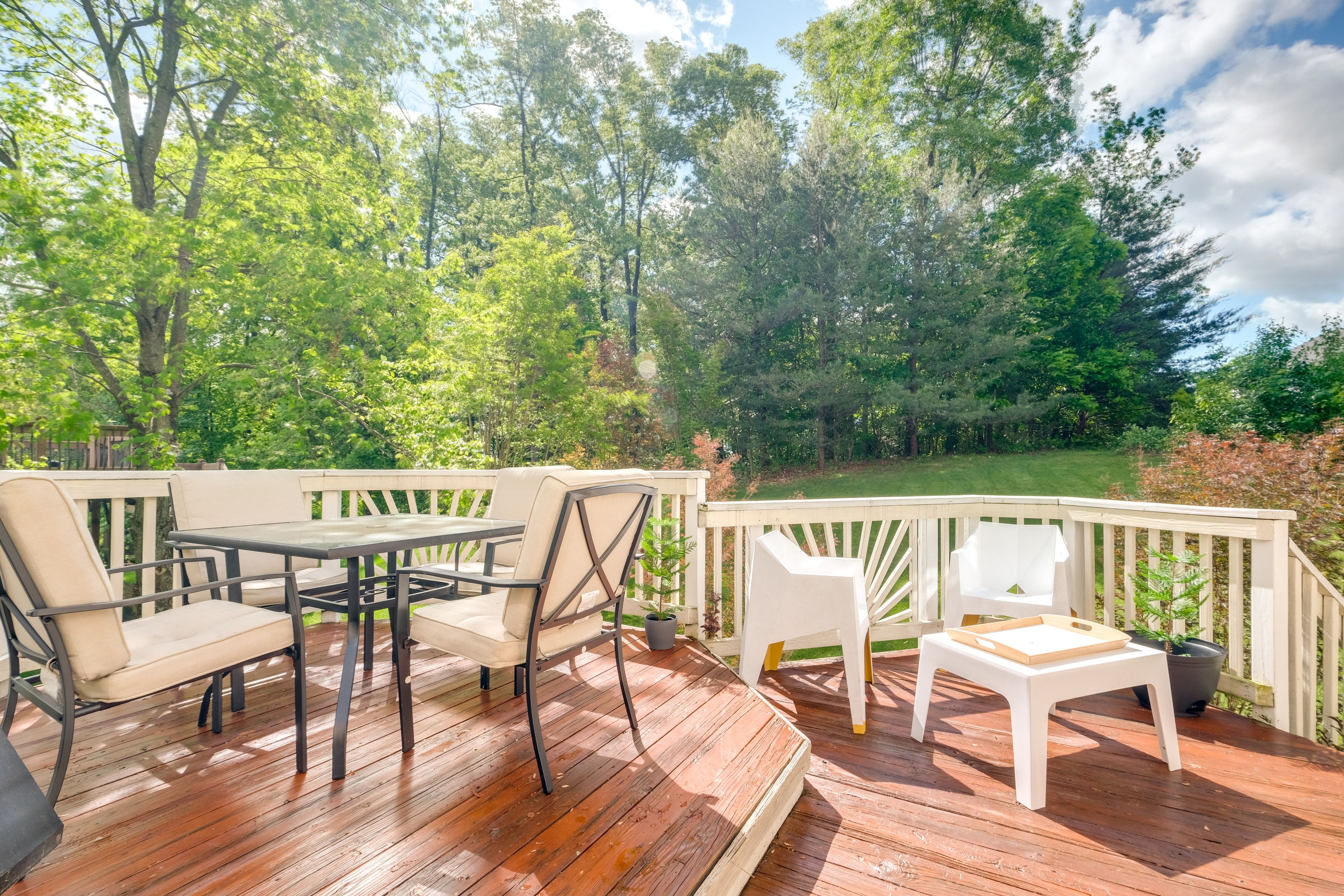 Private Deck | Gas Grill