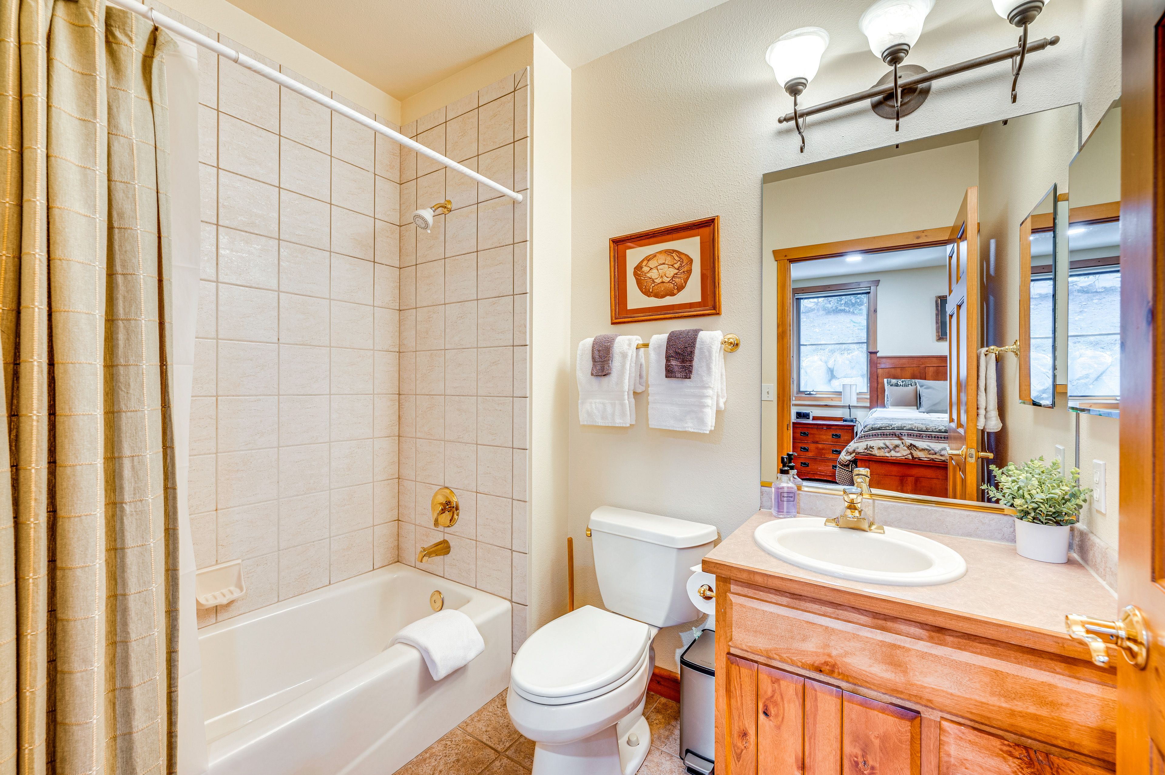 En-Suite Bathroom