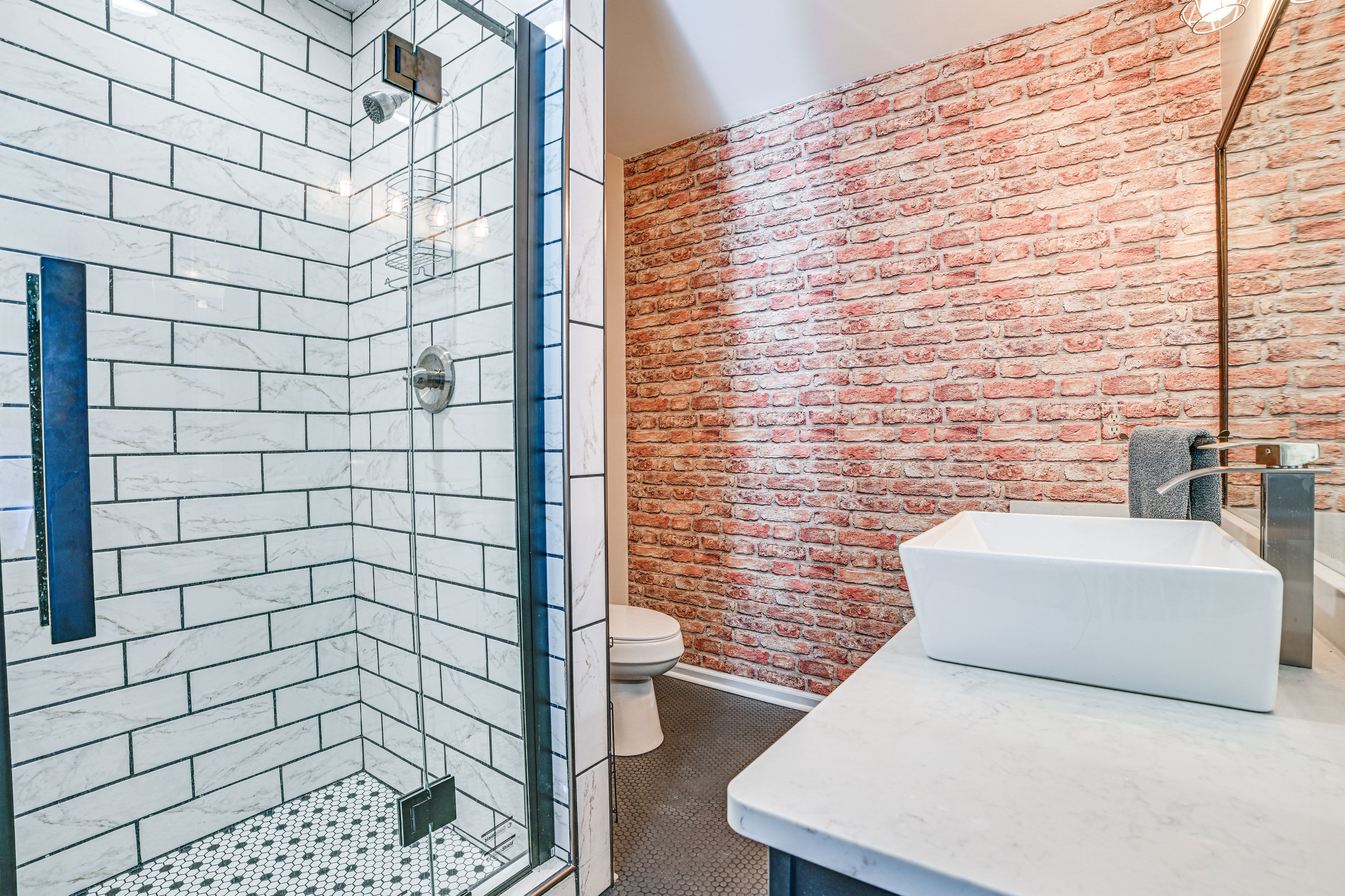 En-Suite Bathroom | 2nd Floor