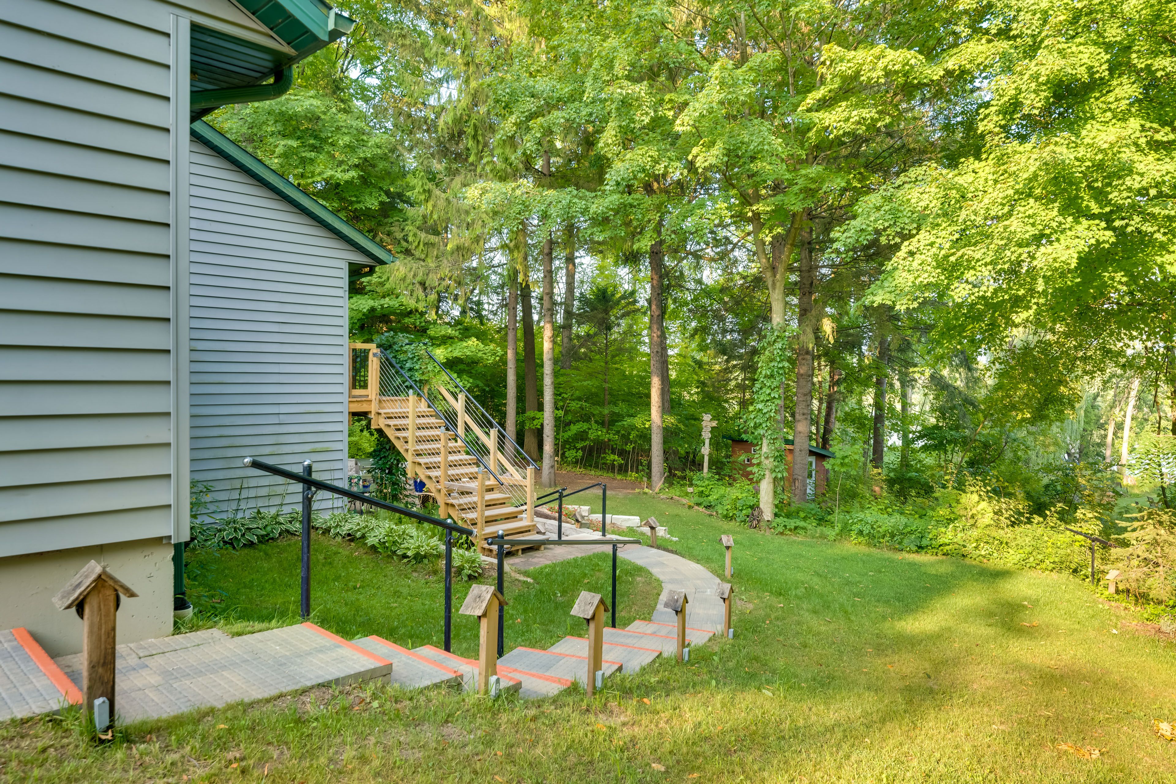 House Exterior | Hiking Trail Access On-Site