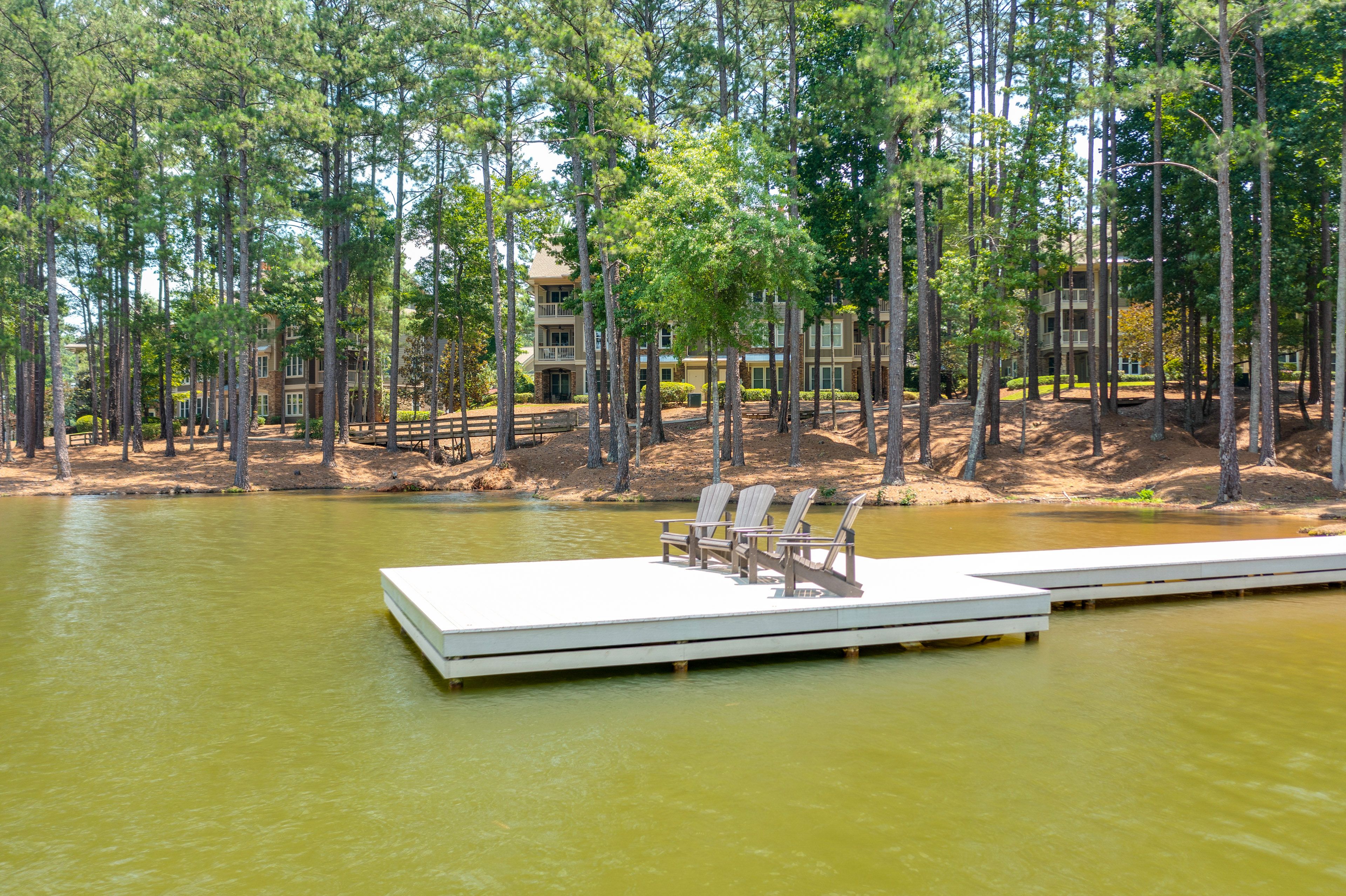 Shared Community Dock | Lake Oconee Access | Marina & Boat Rentals On-Site