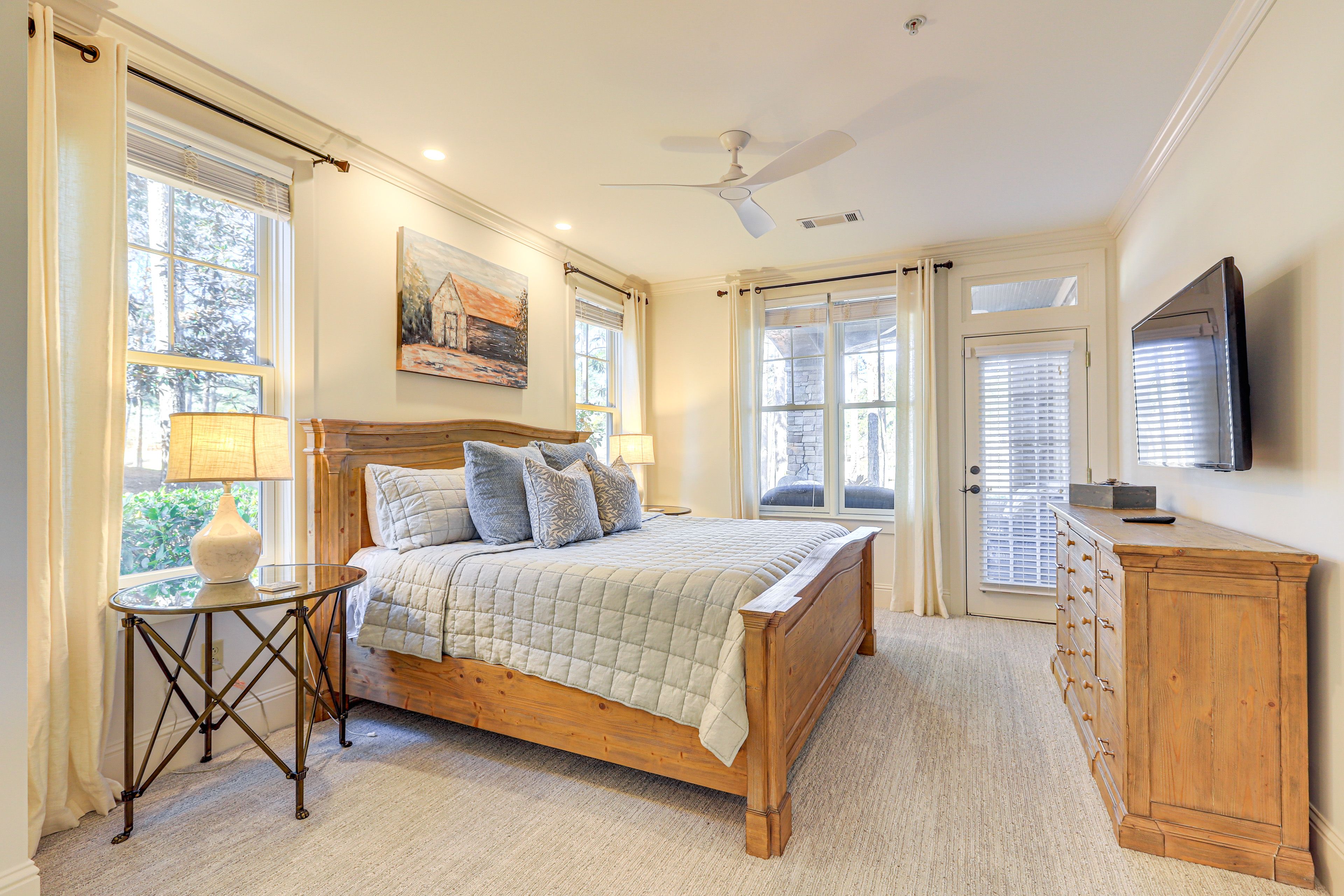 Bedroom 1 | King Bed | Smart TV | Patio Access | En-Suite Bathroom