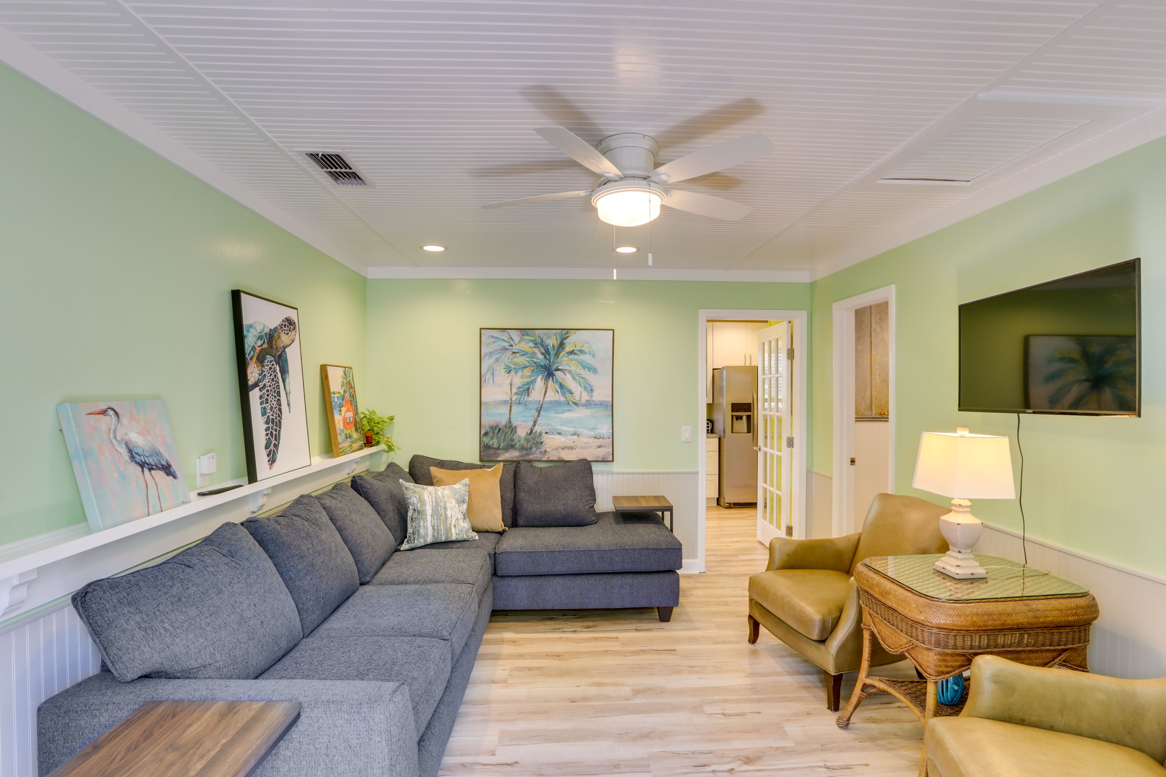 Living Room | Smart TV