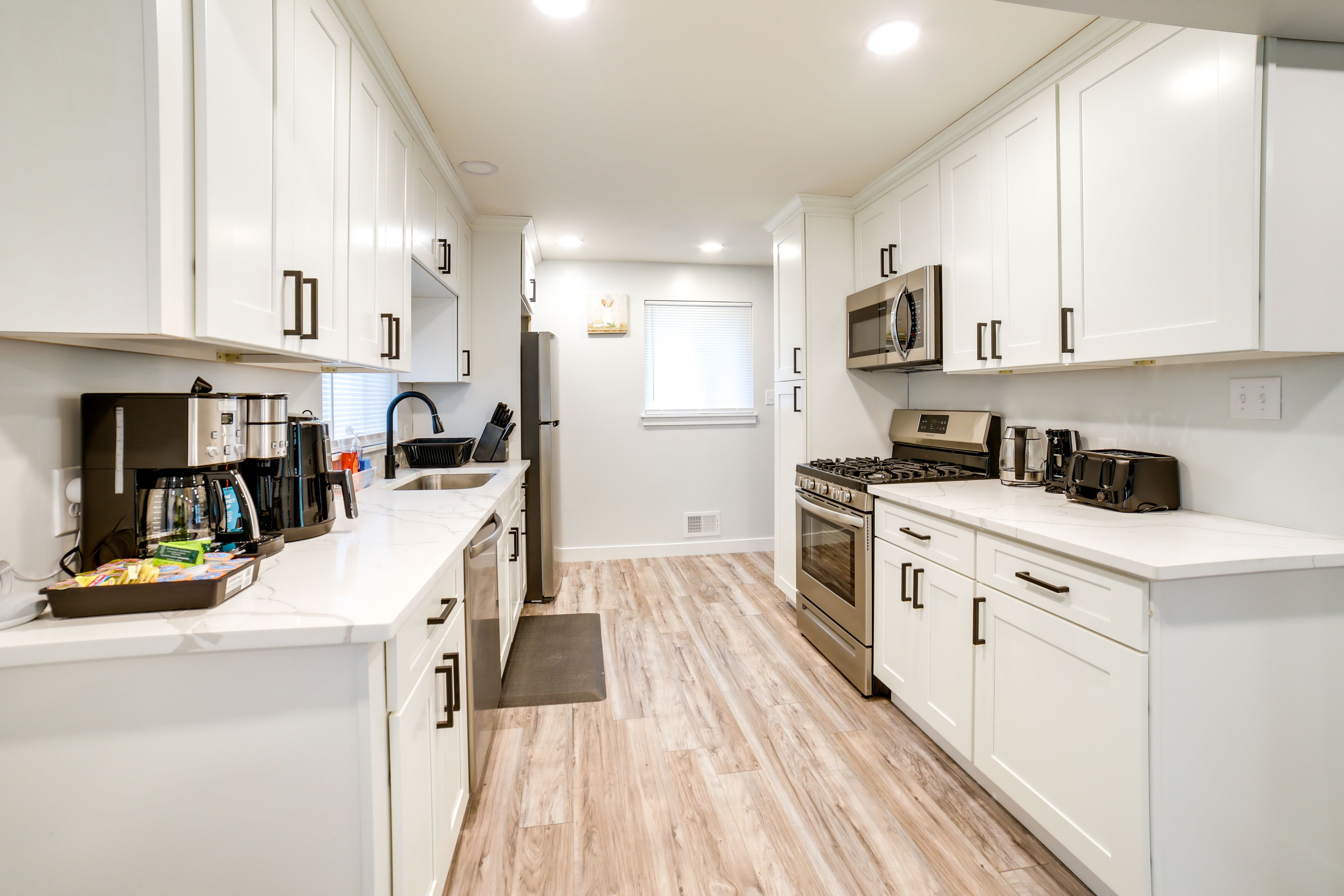 Kitchen | Air Fryer | Blender | Crockpot | Coffee Maker | Tea Kettle | Toaster