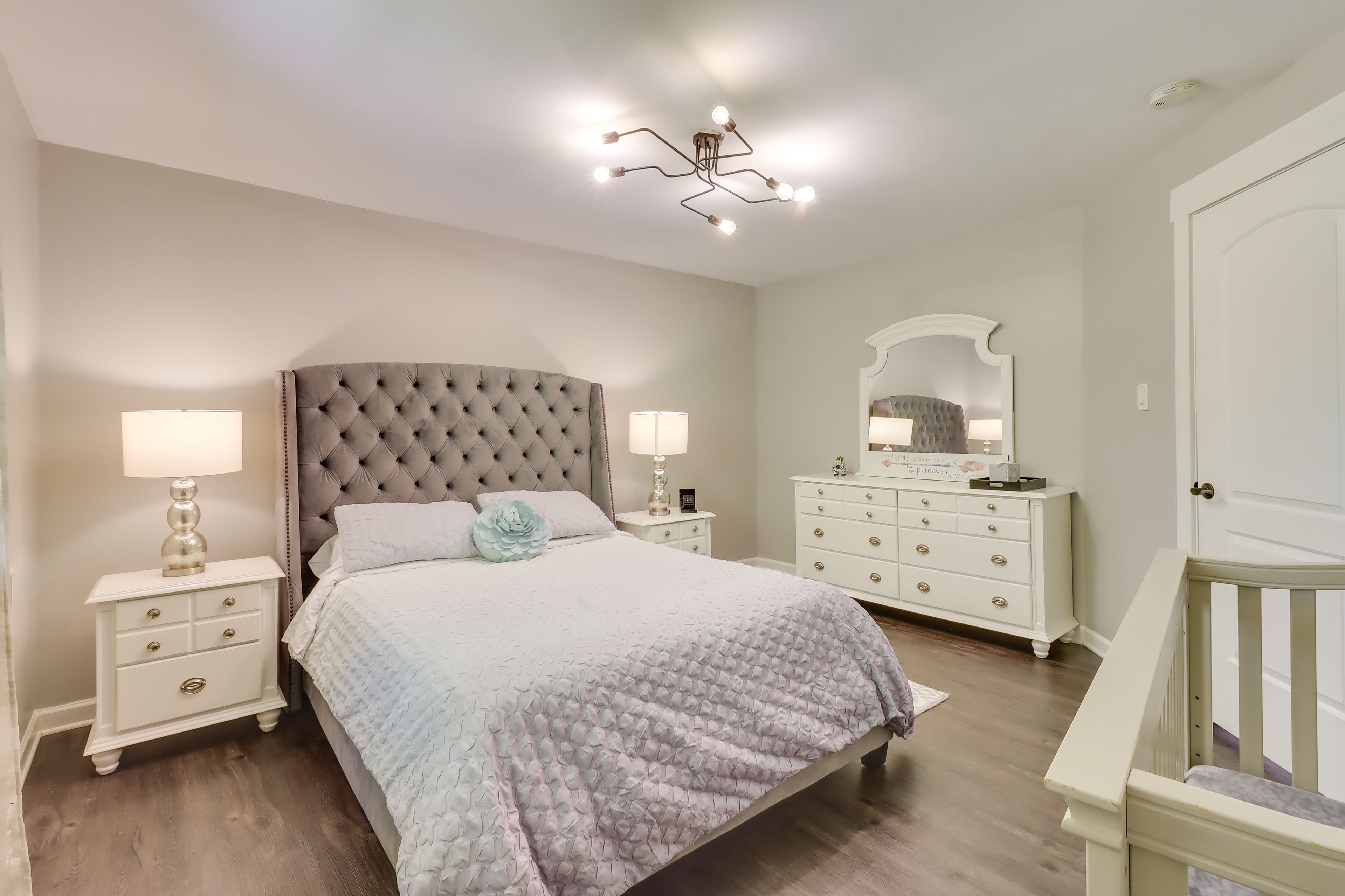Bedroom 2 | Queen Bed | Crib | Pack 'n Play | 2nd Floor