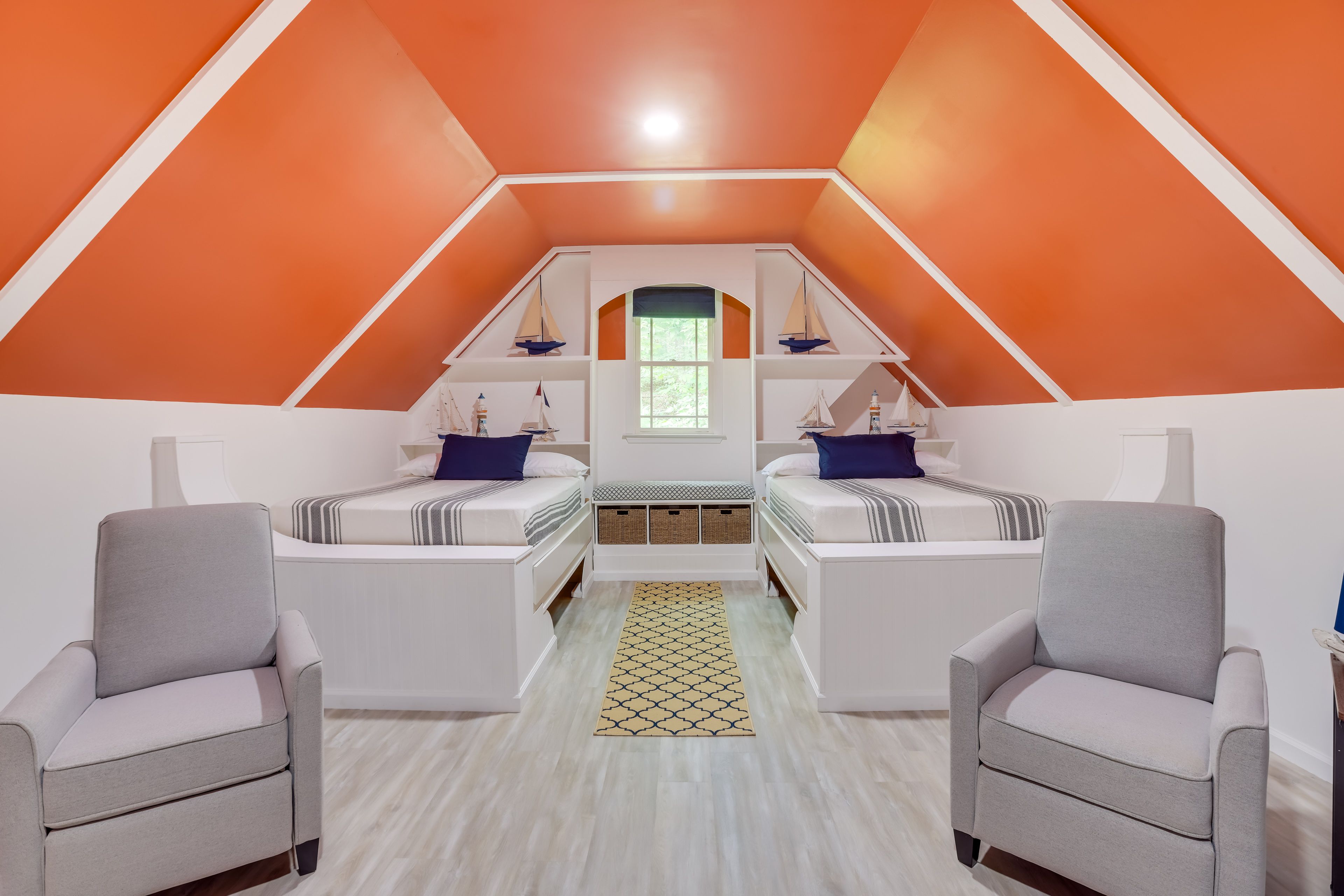 Cropwell Vacation Rental | Studio | 1BA | 550 Sq Ft | 2 Steps to Enter