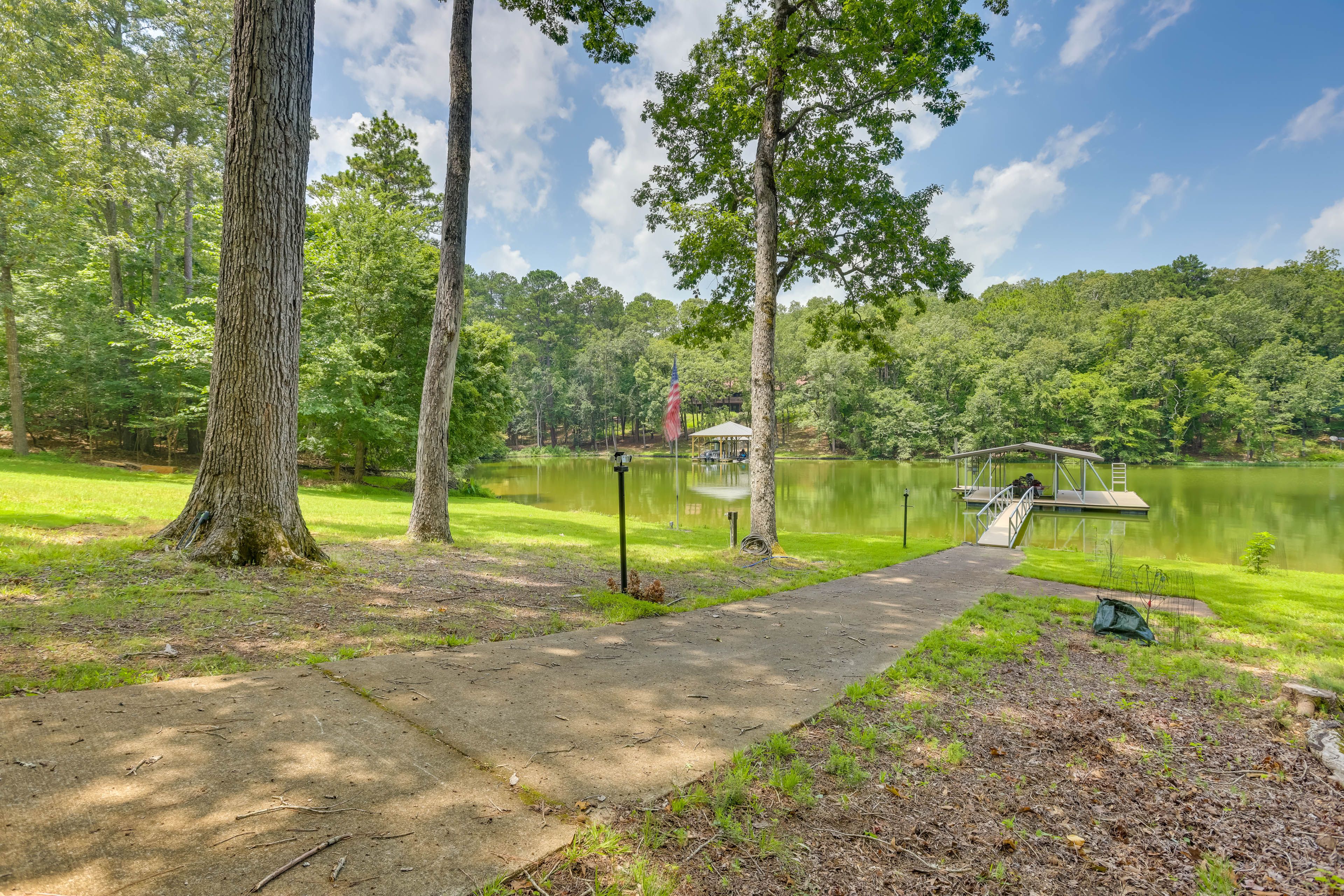 Shared Boat Dock & Slip | Coosa River Access