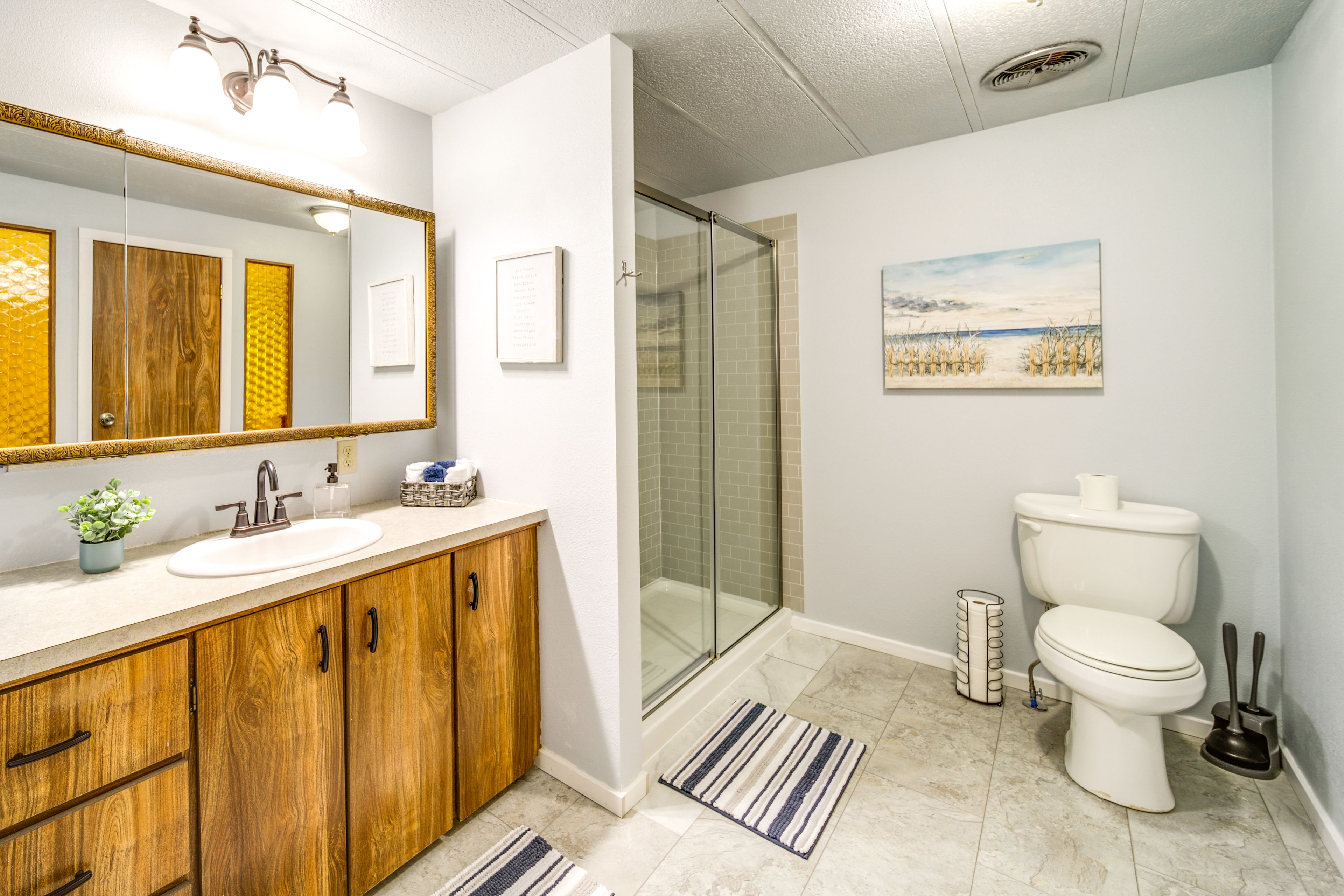 En-Suite Bathroom