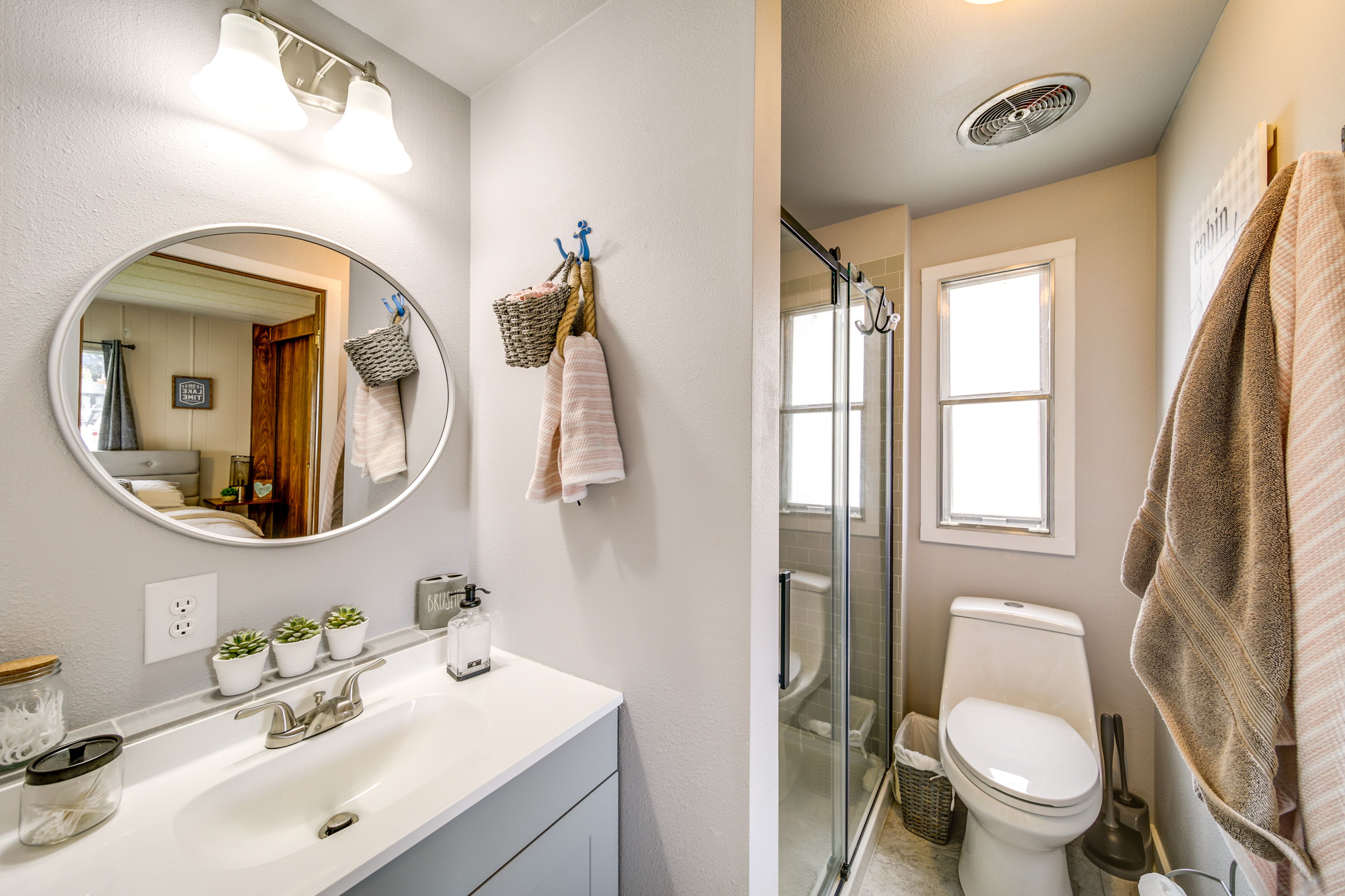 En-Suite Bathroom