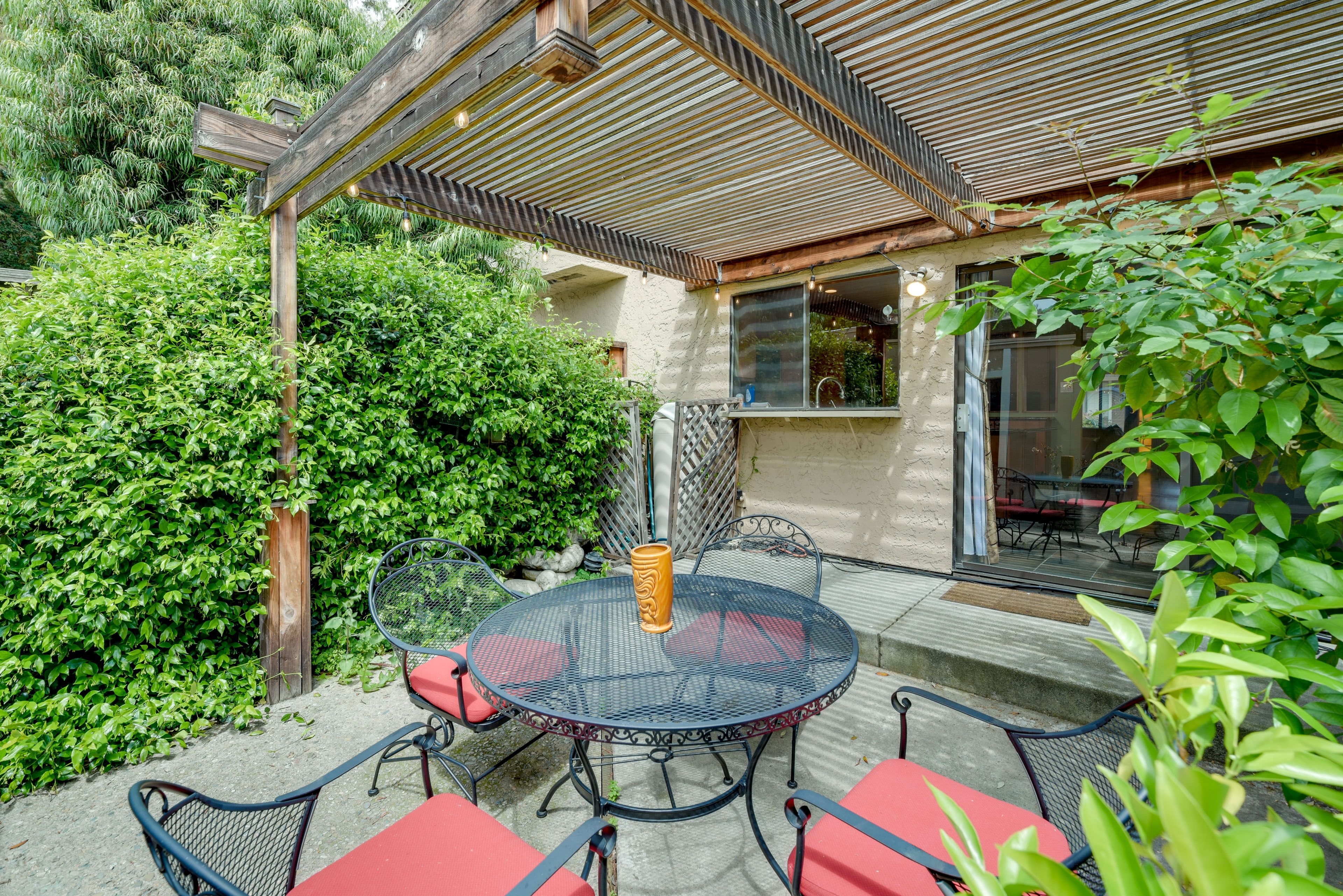 Patio | Dining Area