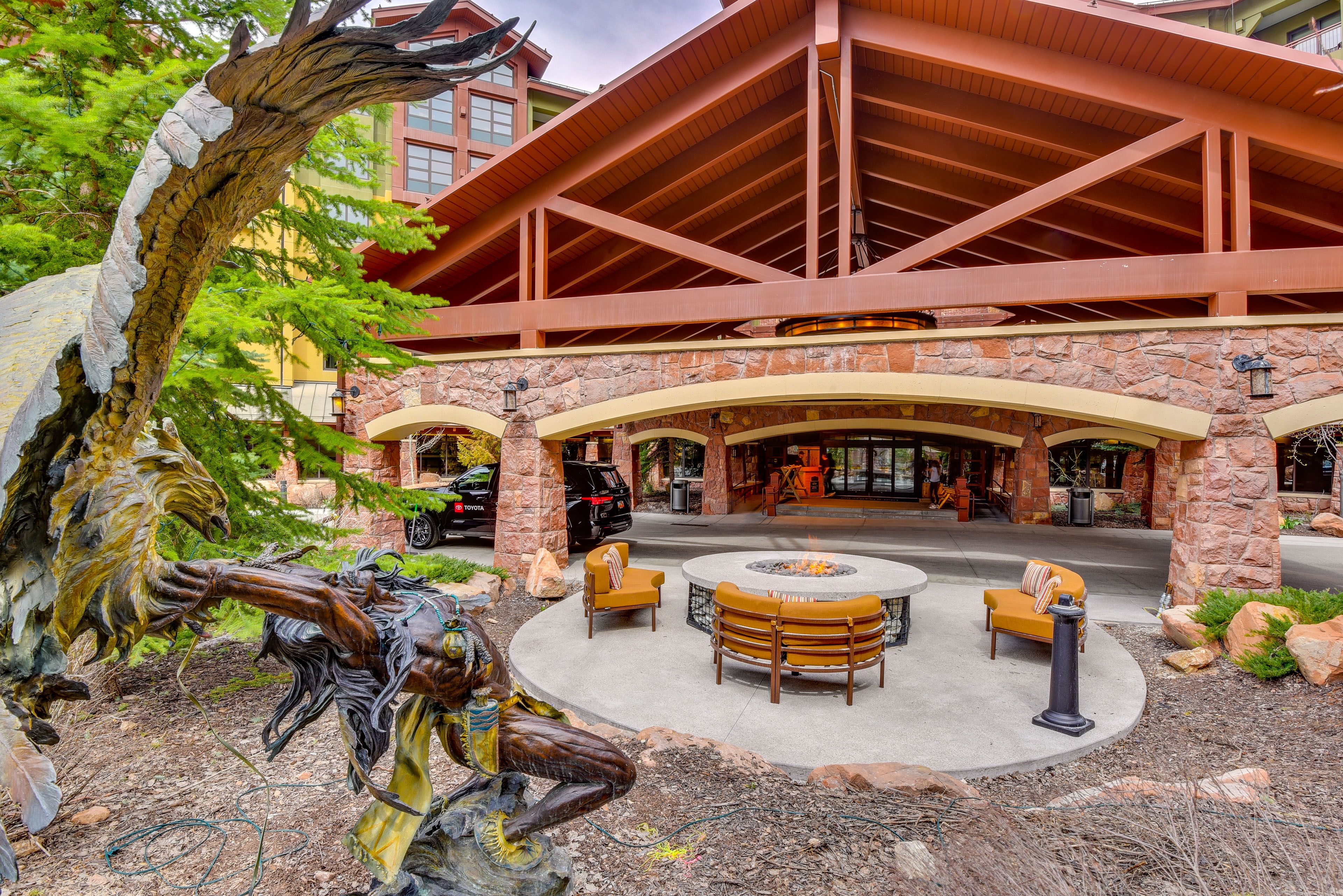 Unit Exterior | Parking | Free Valet Parking