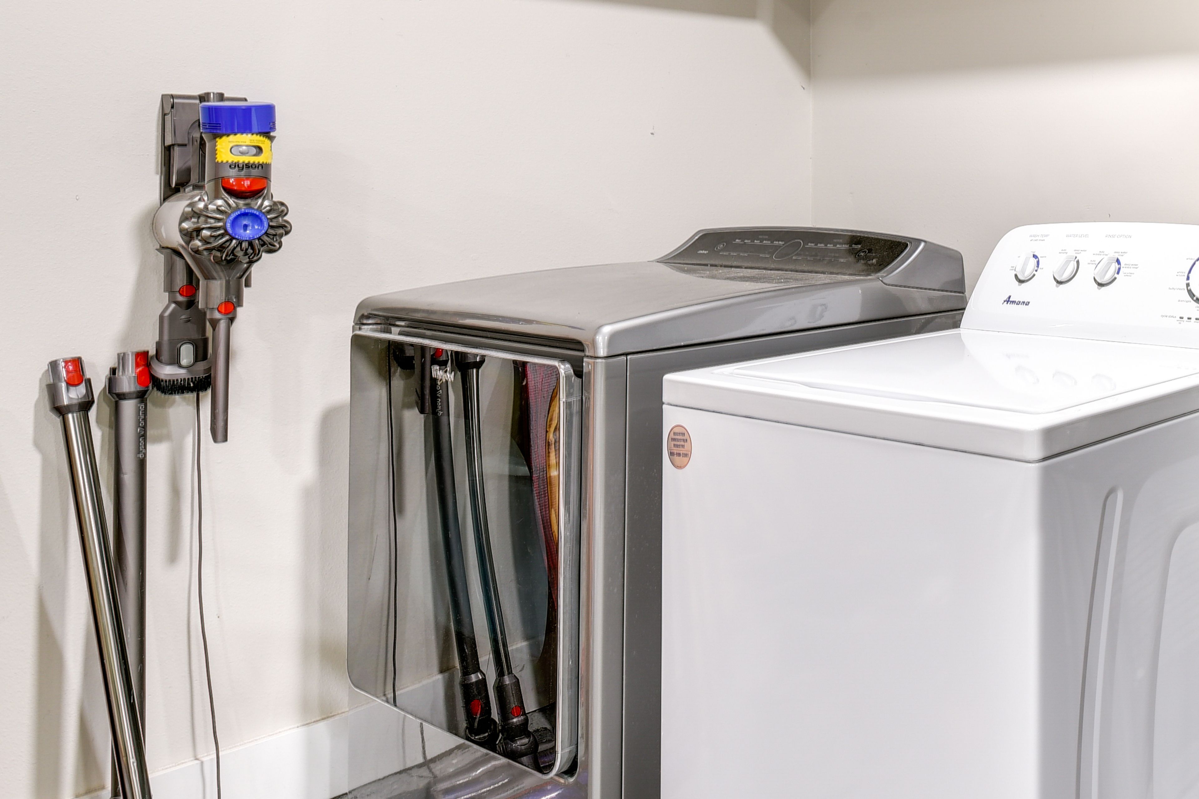 Garage | Washer & Dryer | Linens Provided