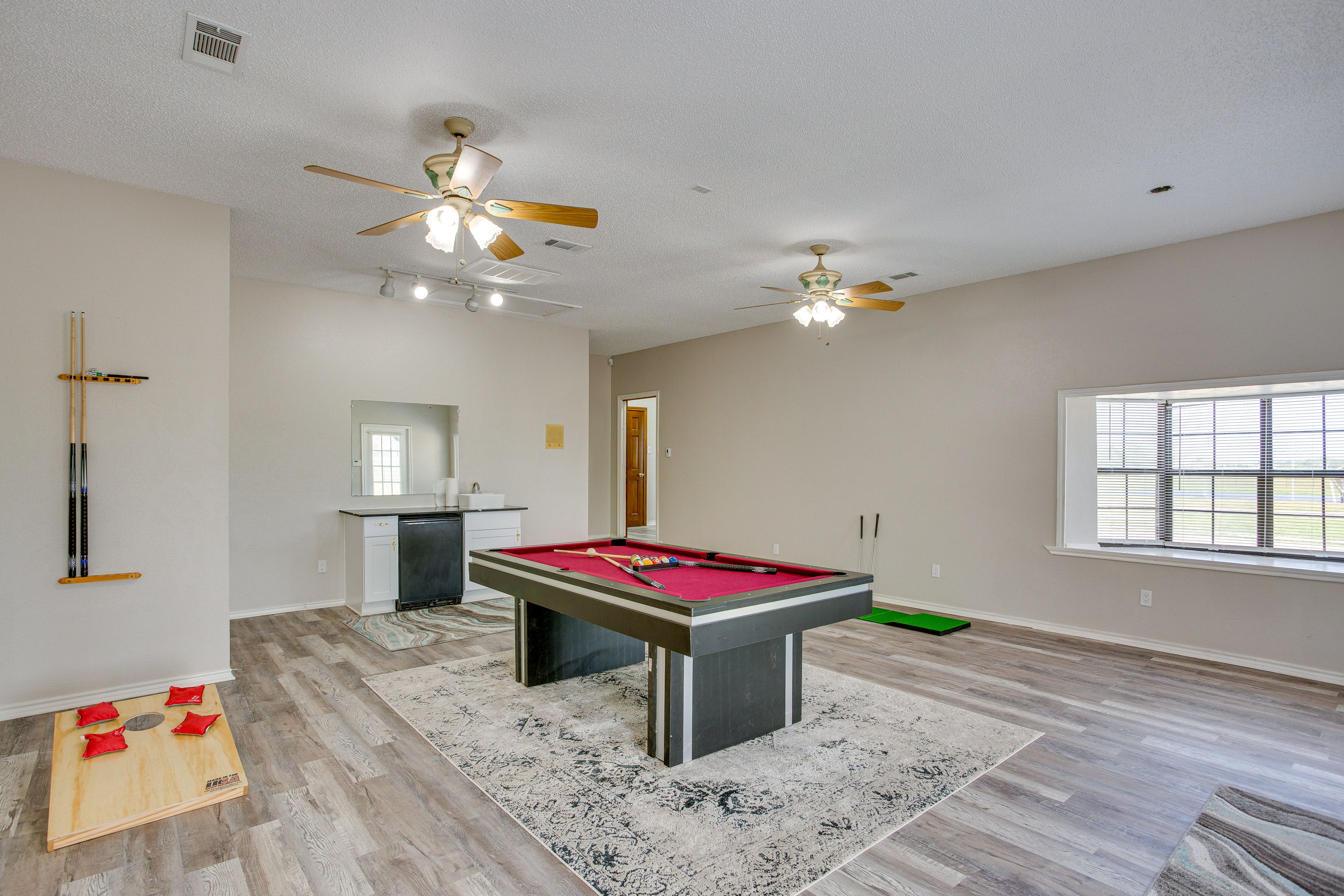 Game Room | Pool Table