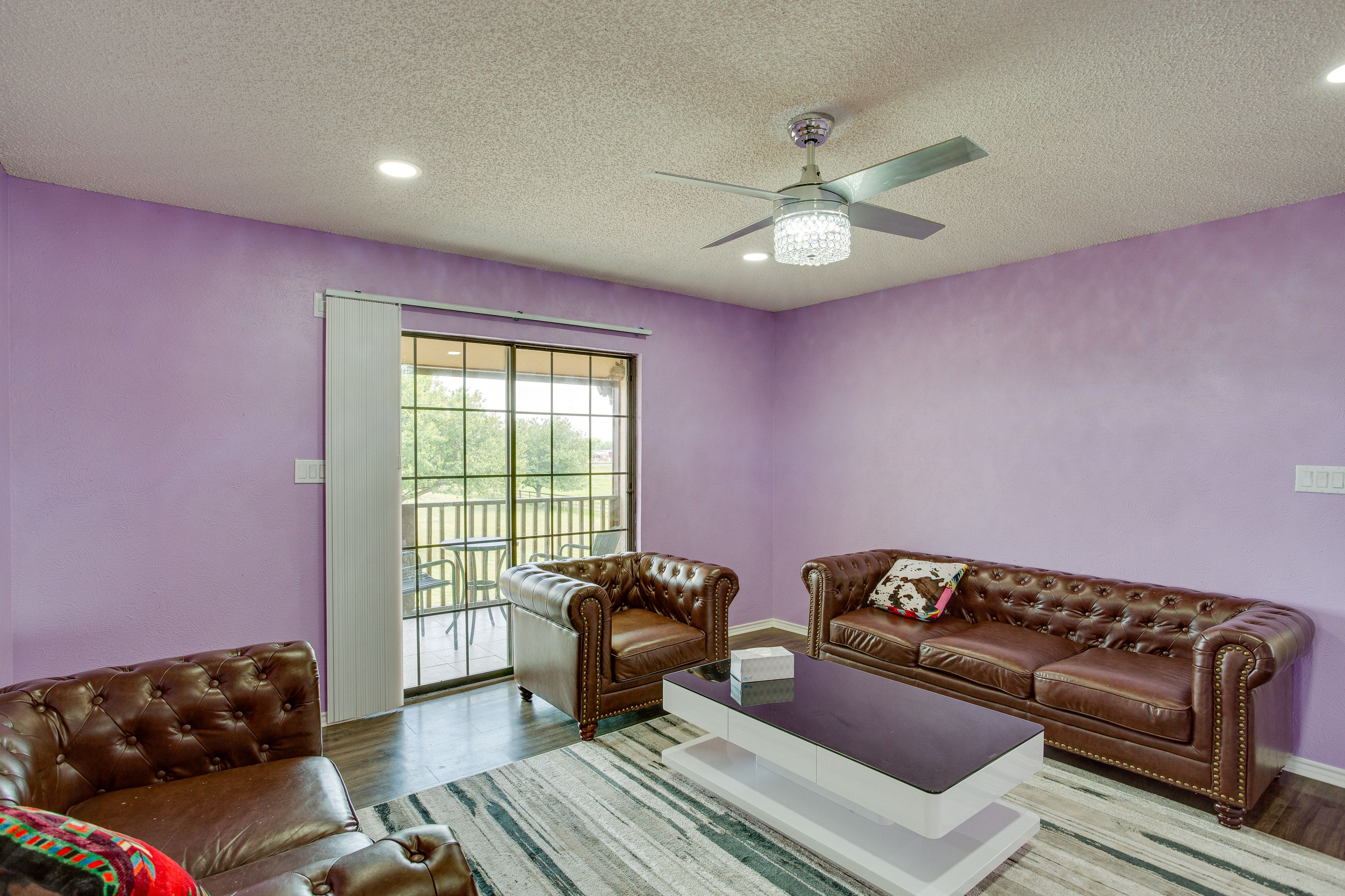 Additional Lounge Space