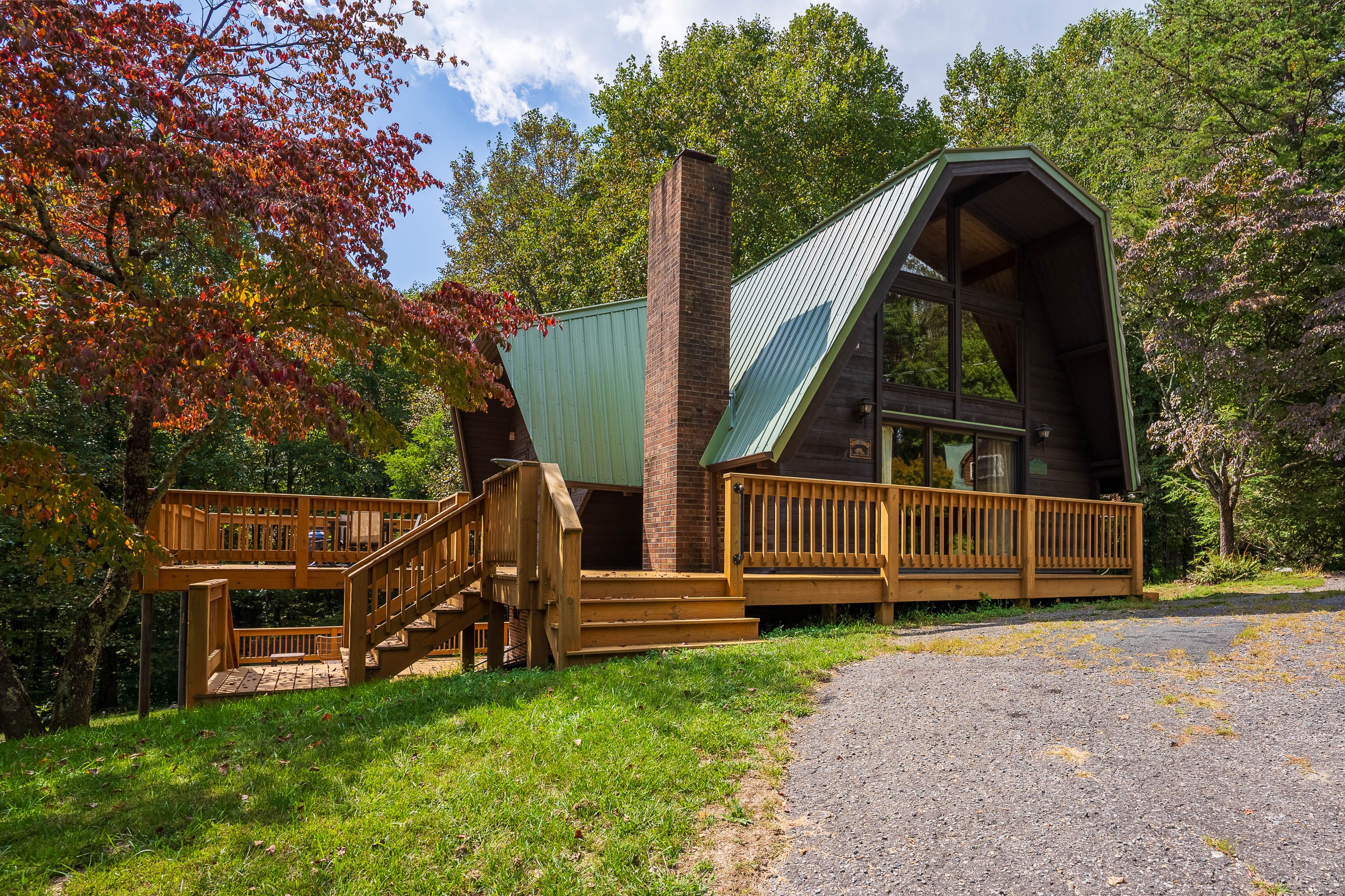 Exterior | Wraparound Deck | Charcoal Egg Grill (BYOC) | Outdoor Dining