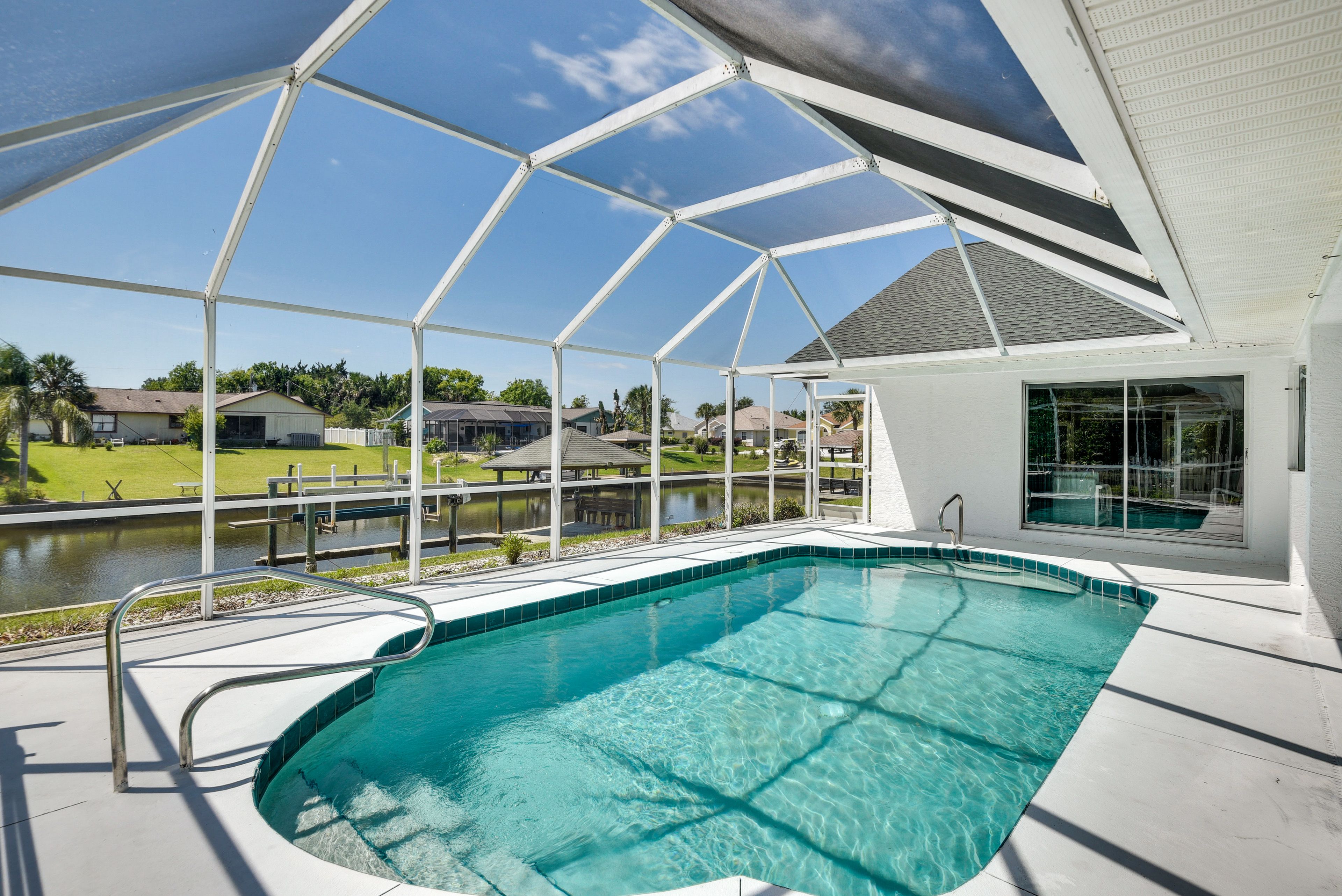 Screened Pool