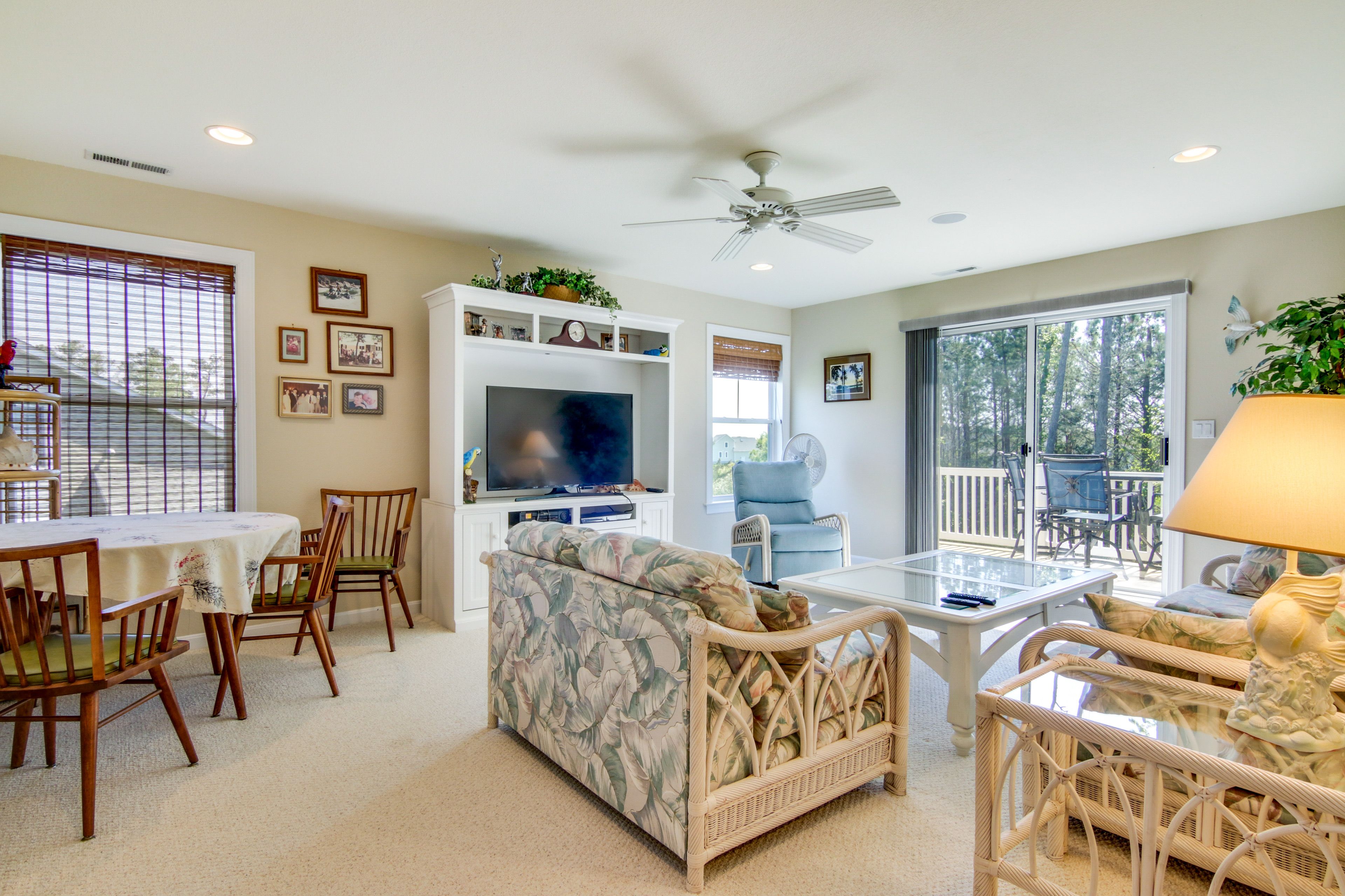 Bonus Room | Full Sleeper Sofa | 2nd Floor | Smart TV