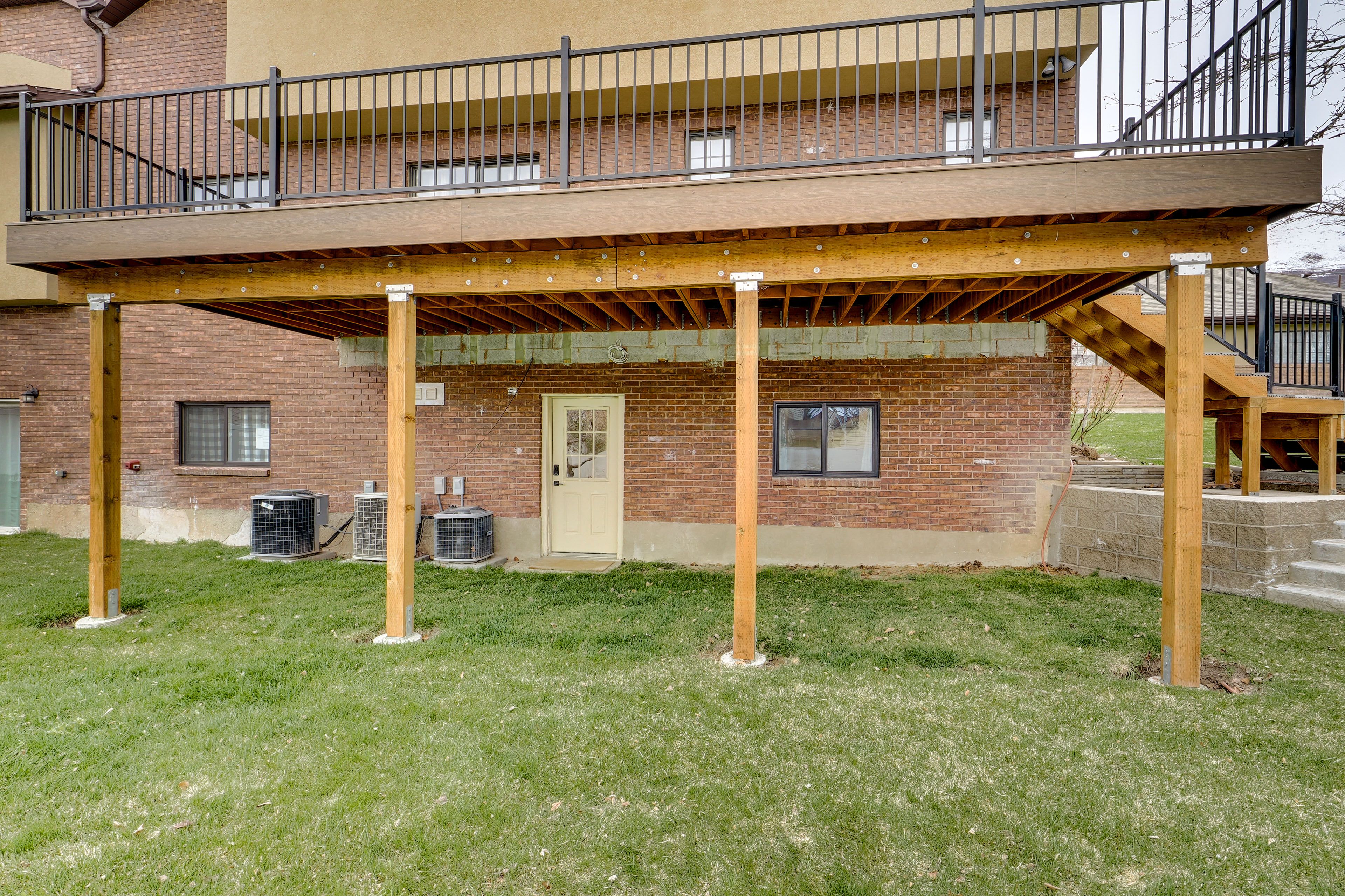 Apartment Entrance | Keyless Entry