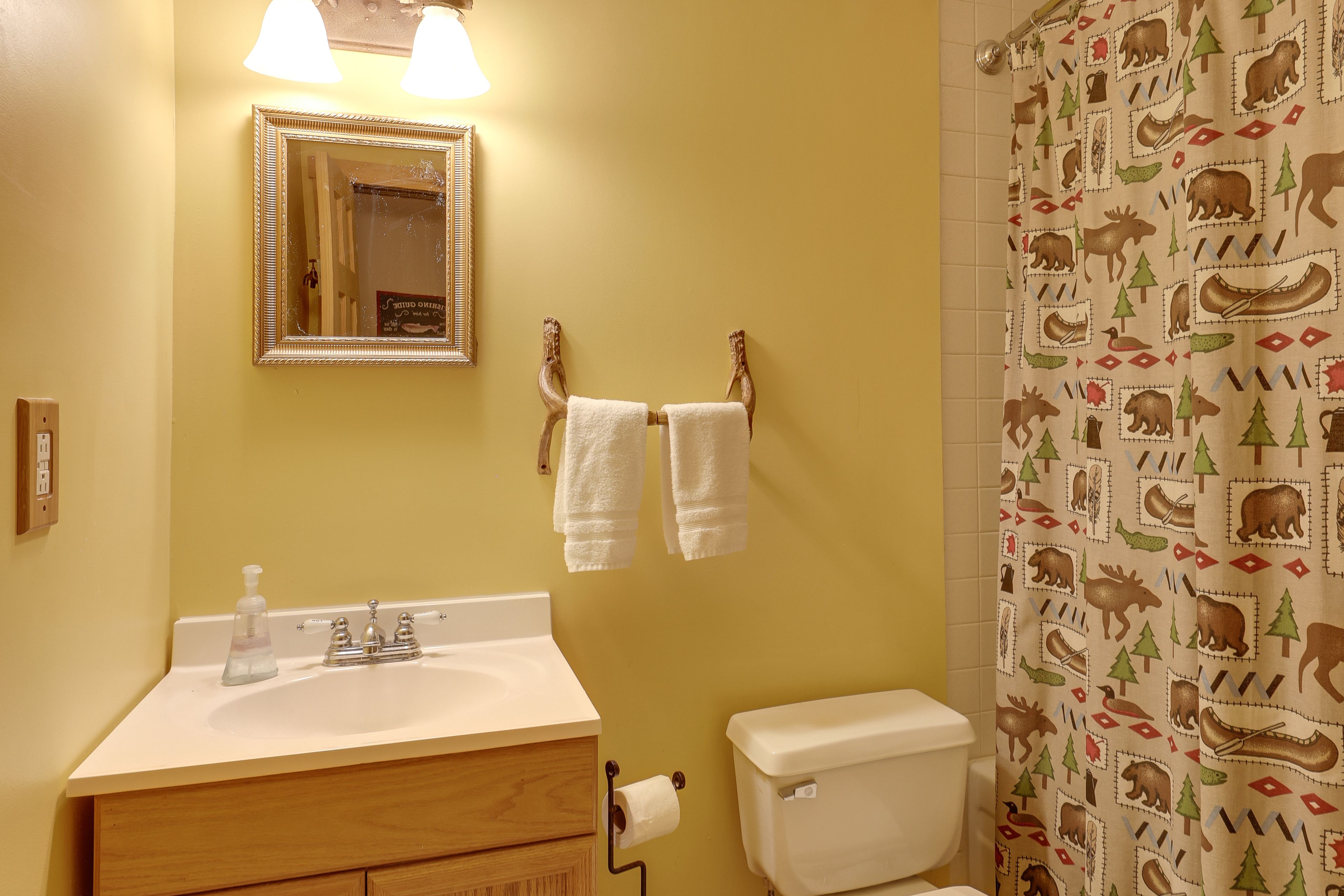 En-Suite Bathroom