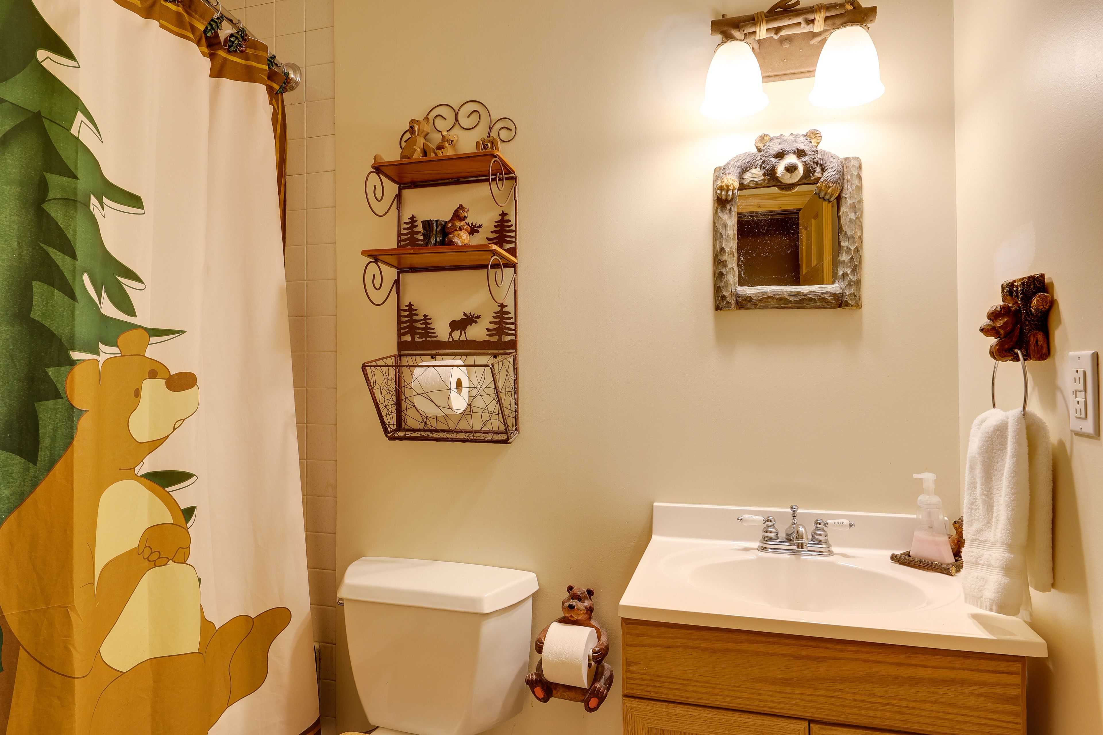 En-Suite Bathroom