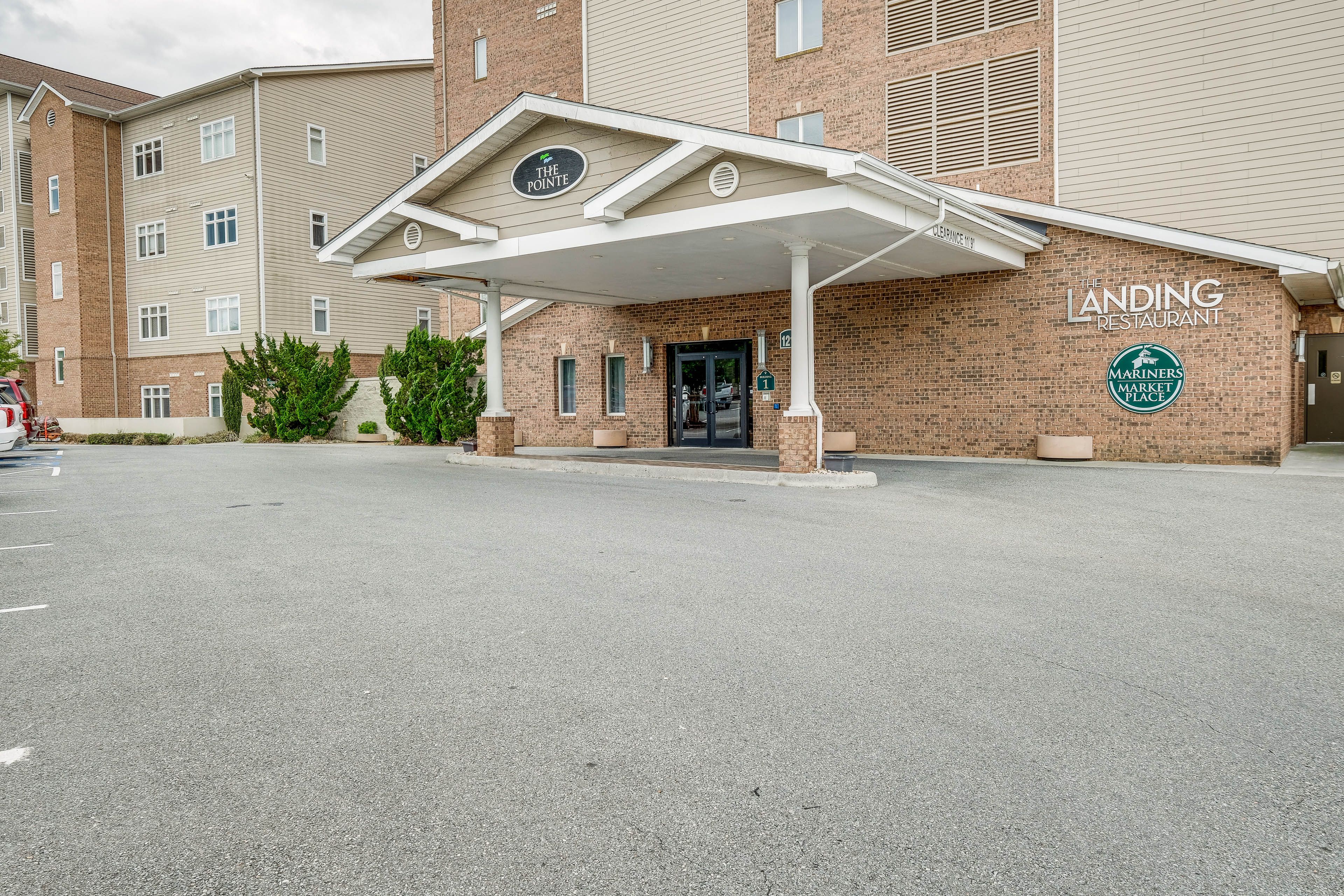 Parking | Community Lot (First-Come, First-Served)