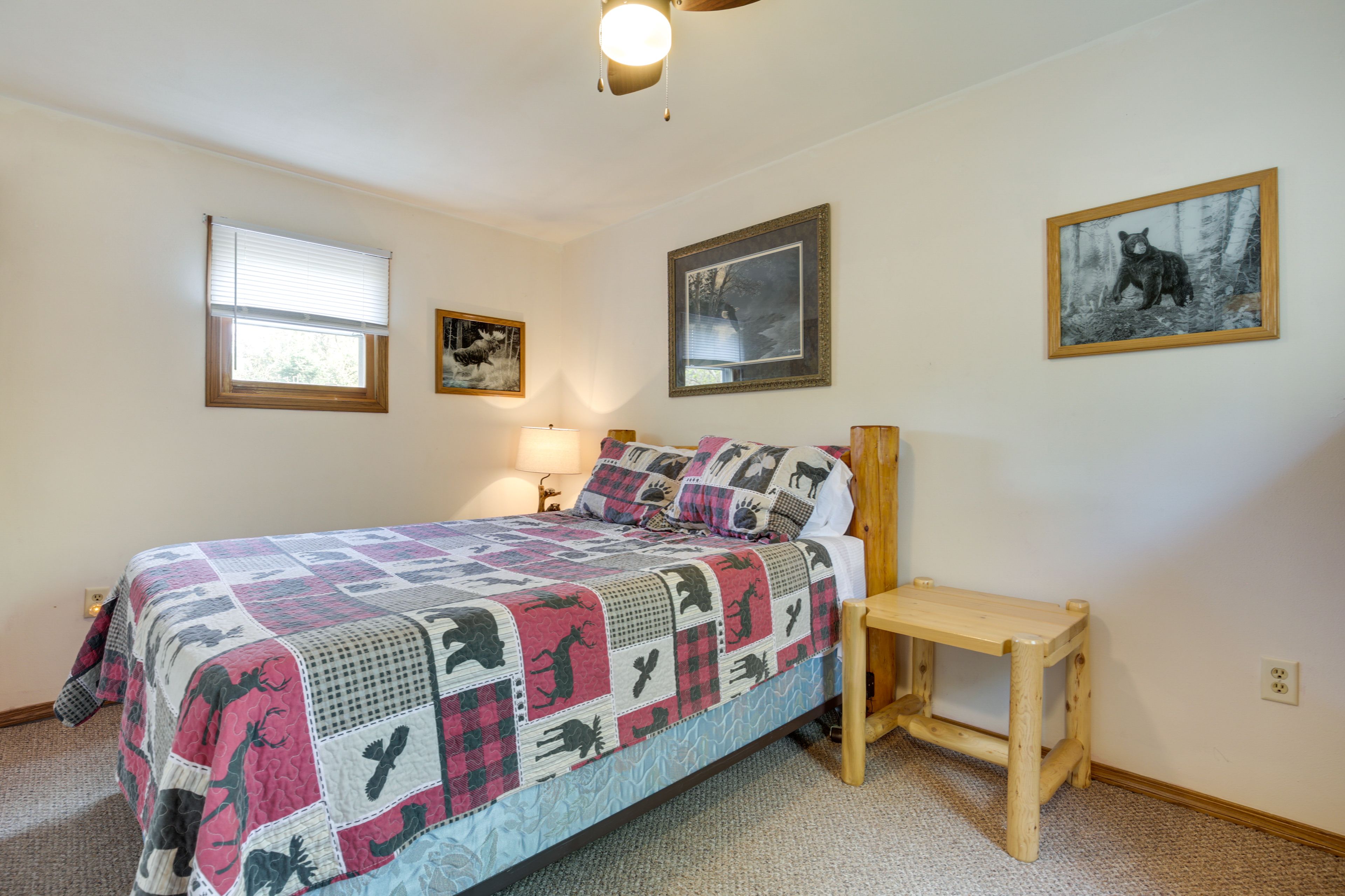 Bedroom 1 | Queen Bed | 2nd Floor | Linens Provided