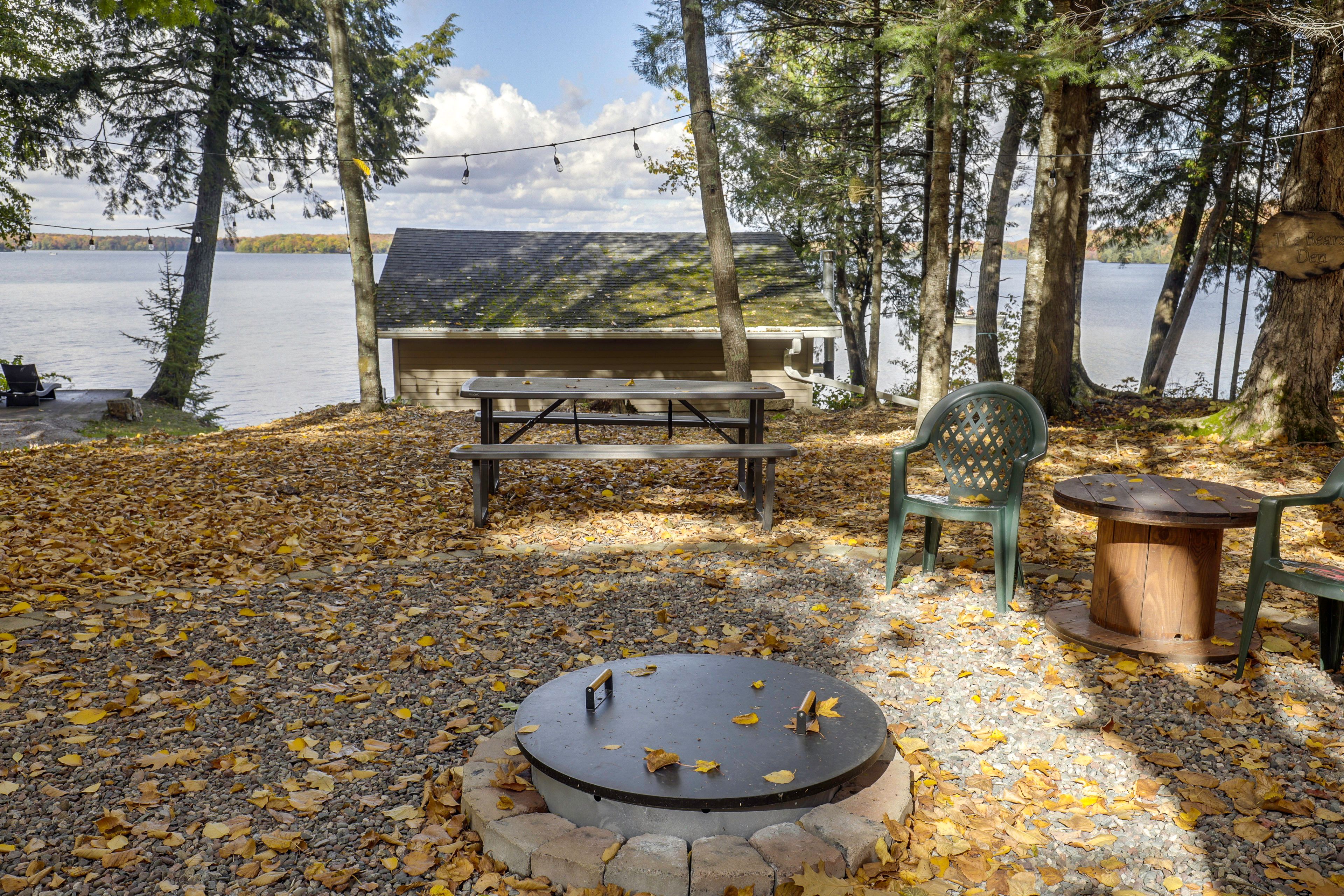 Waterfront Fire Pit | Private Dock | Lake Access