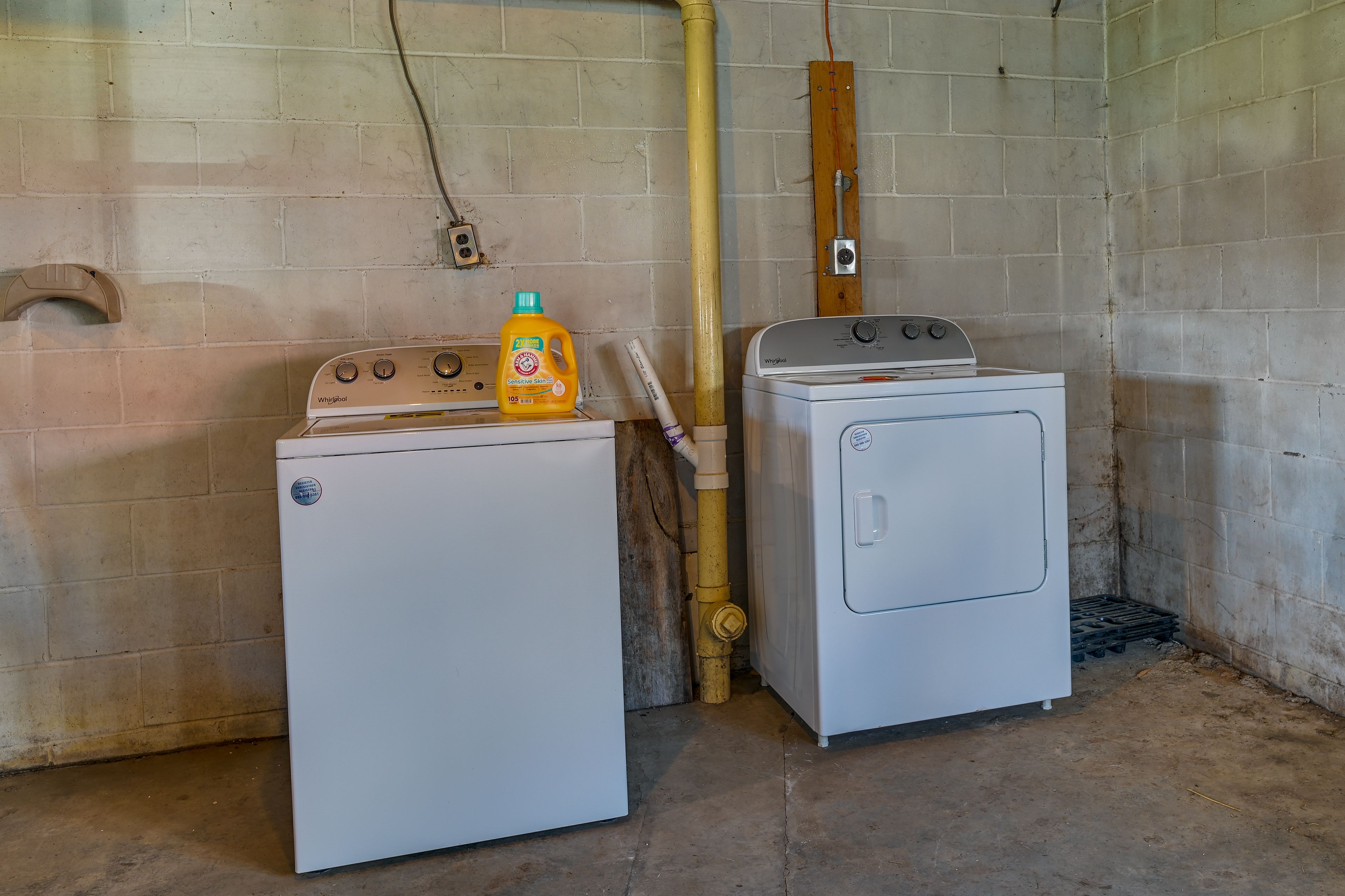 Washer & Dryer
