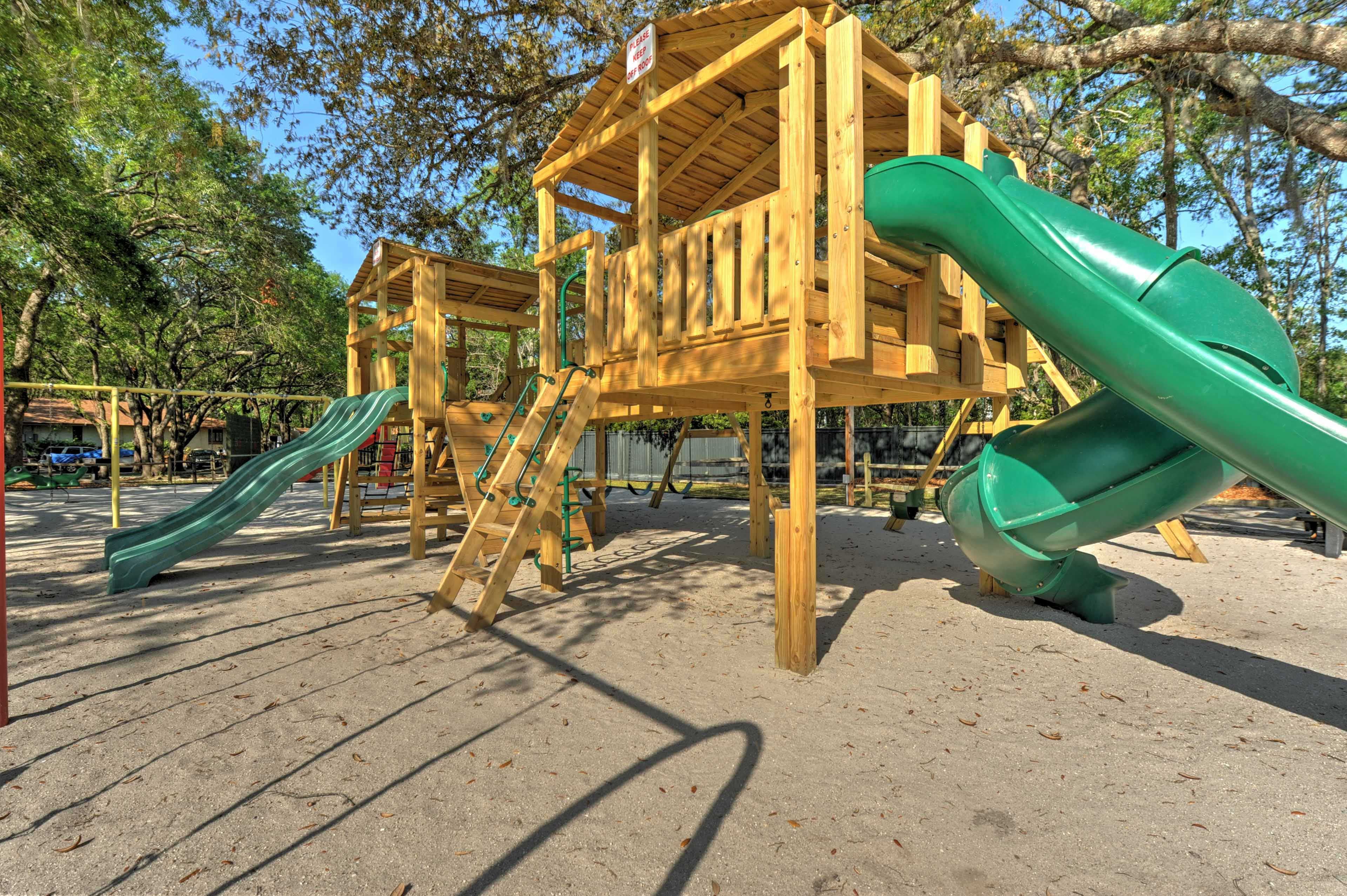 Community Amenities | Playground