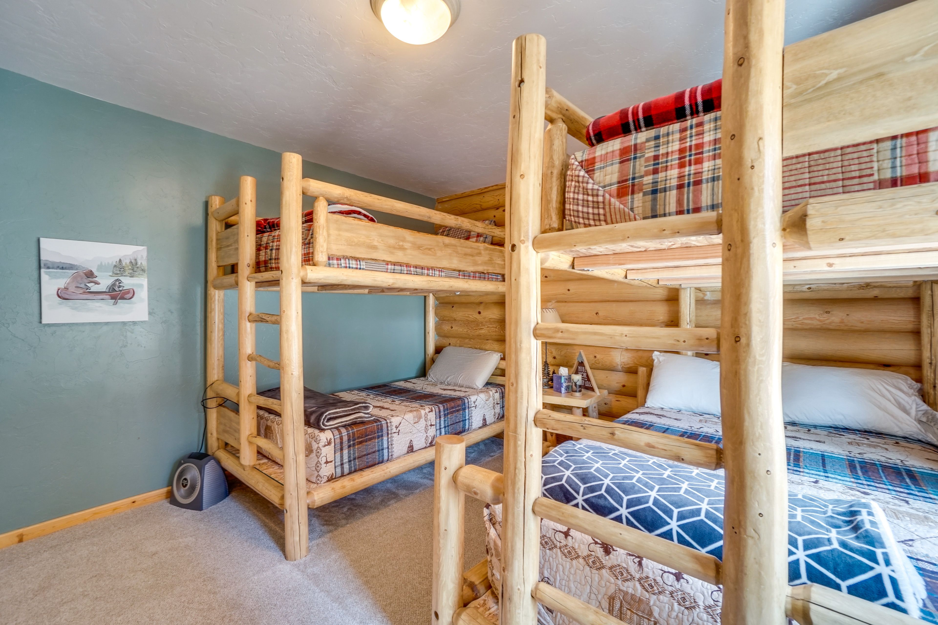 Bedroom 2 | Full Bunk Bed | Twin Bunk Bed