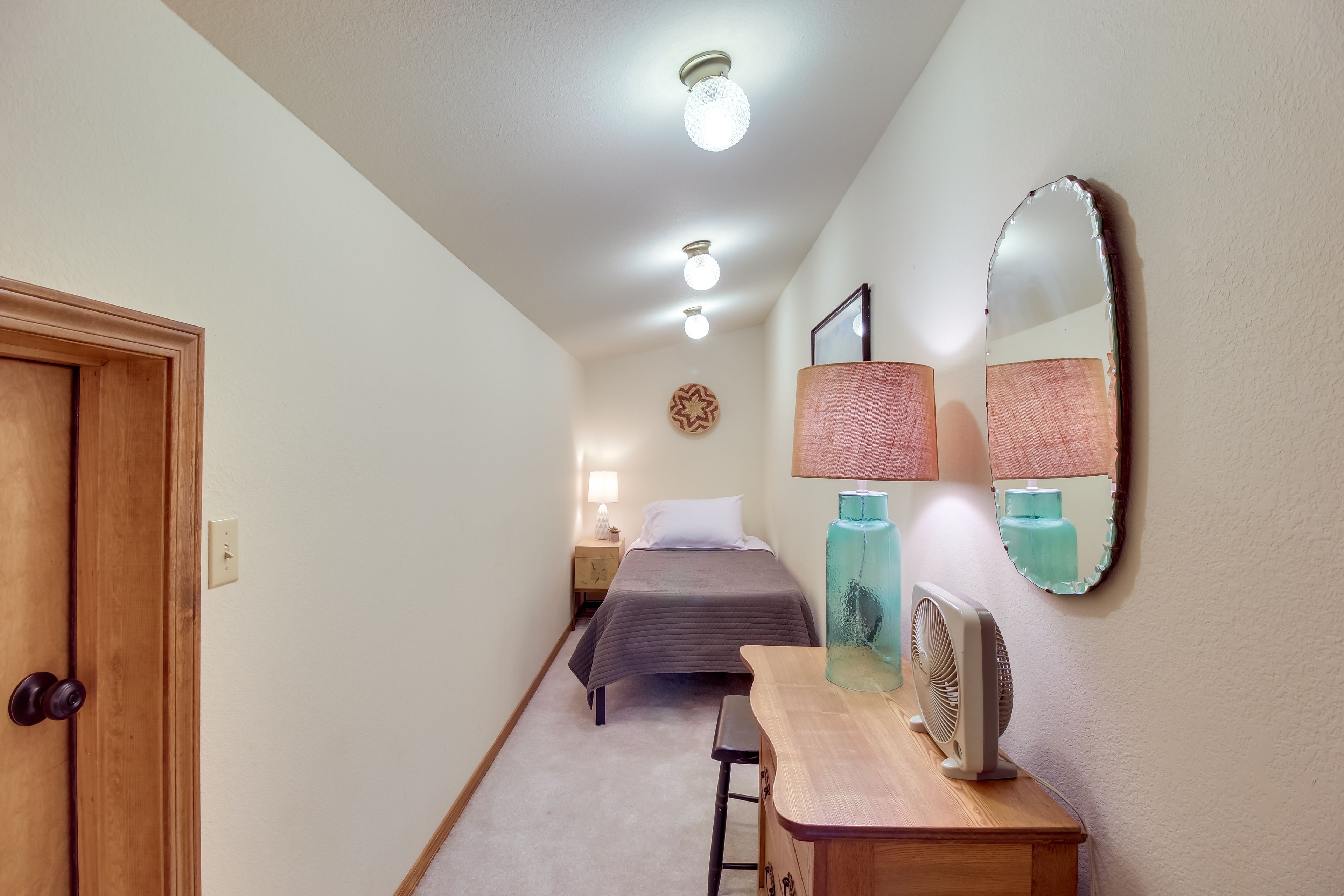 Sleeping Nook | Twin Bed | Access Via Bedroom 3