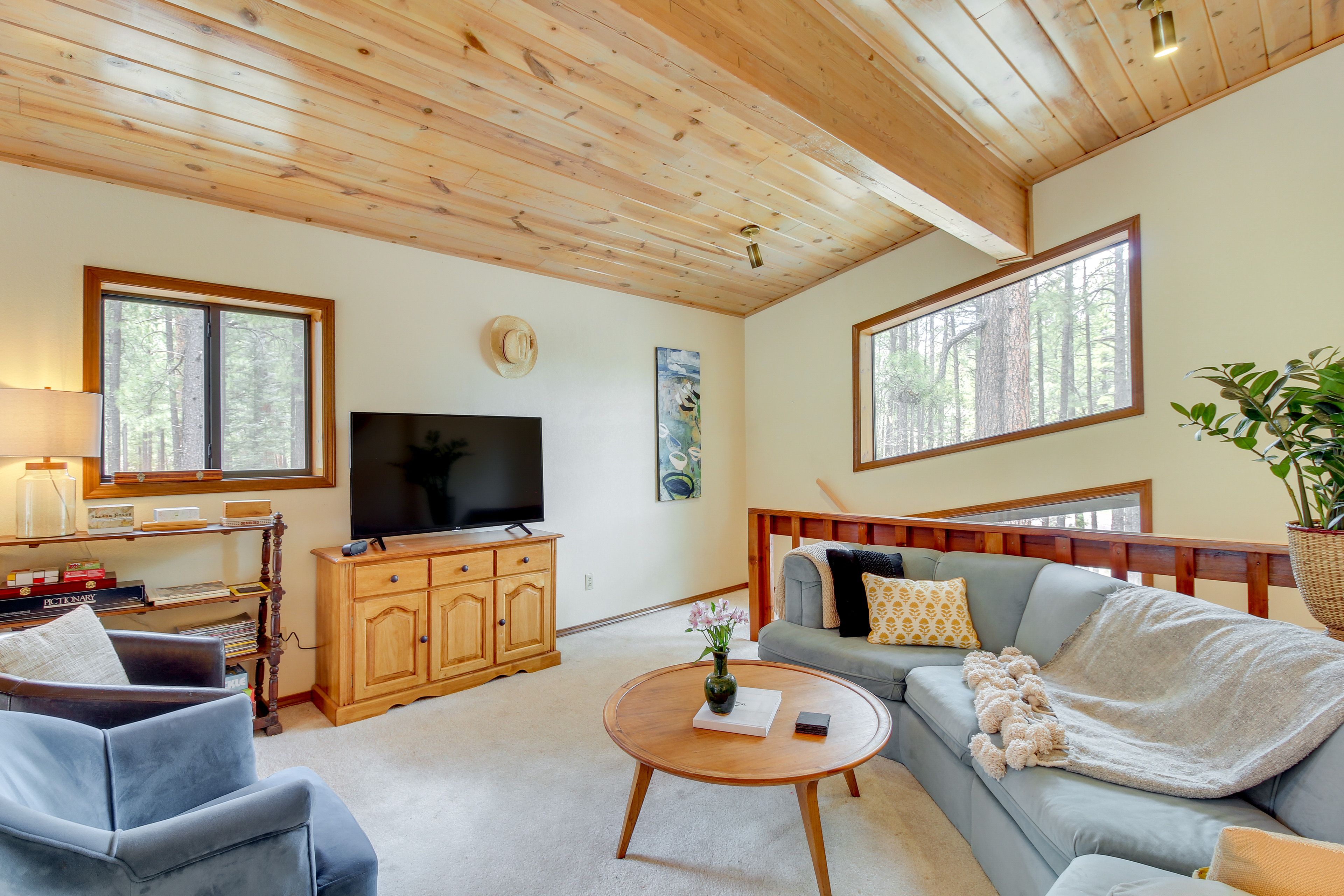 Loft | 2nd Floor | Flat-Screen TV | Board Games