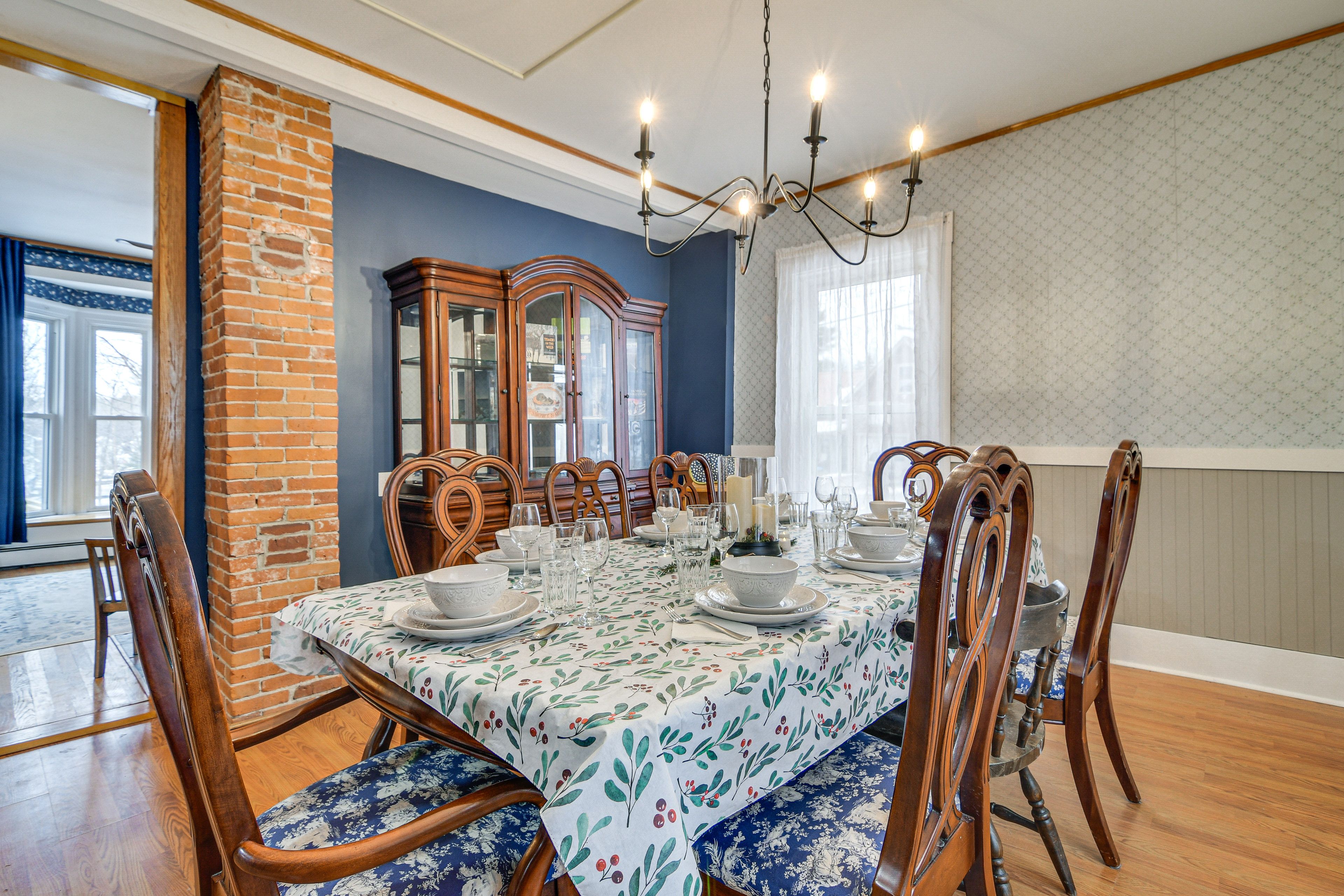 Dining Area | High Chair