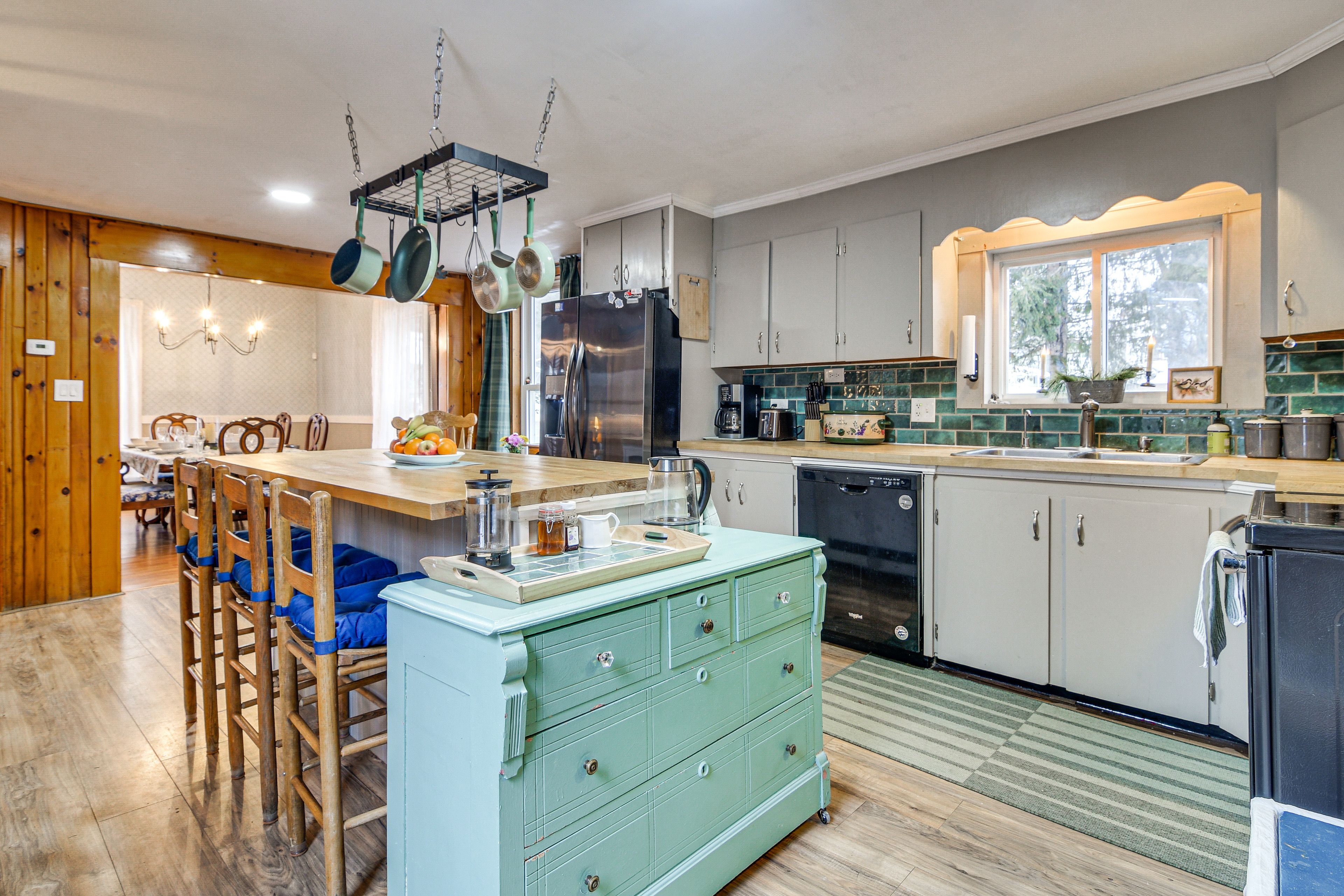Kitchen | Drip Coffee Maker | Dishwasher | Cooking Utensils | Toaster
