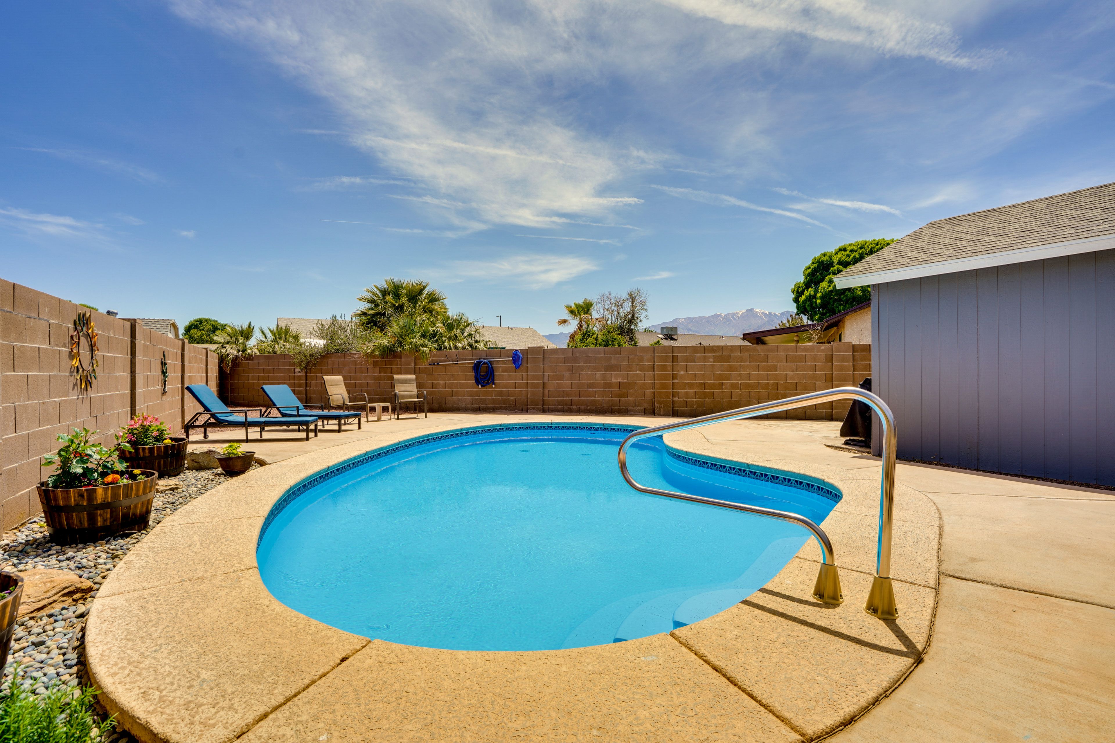 Safford Vacation Rental | 4BR | 2BA | 1,943 Sq Ft | 1 Small Step for Entry