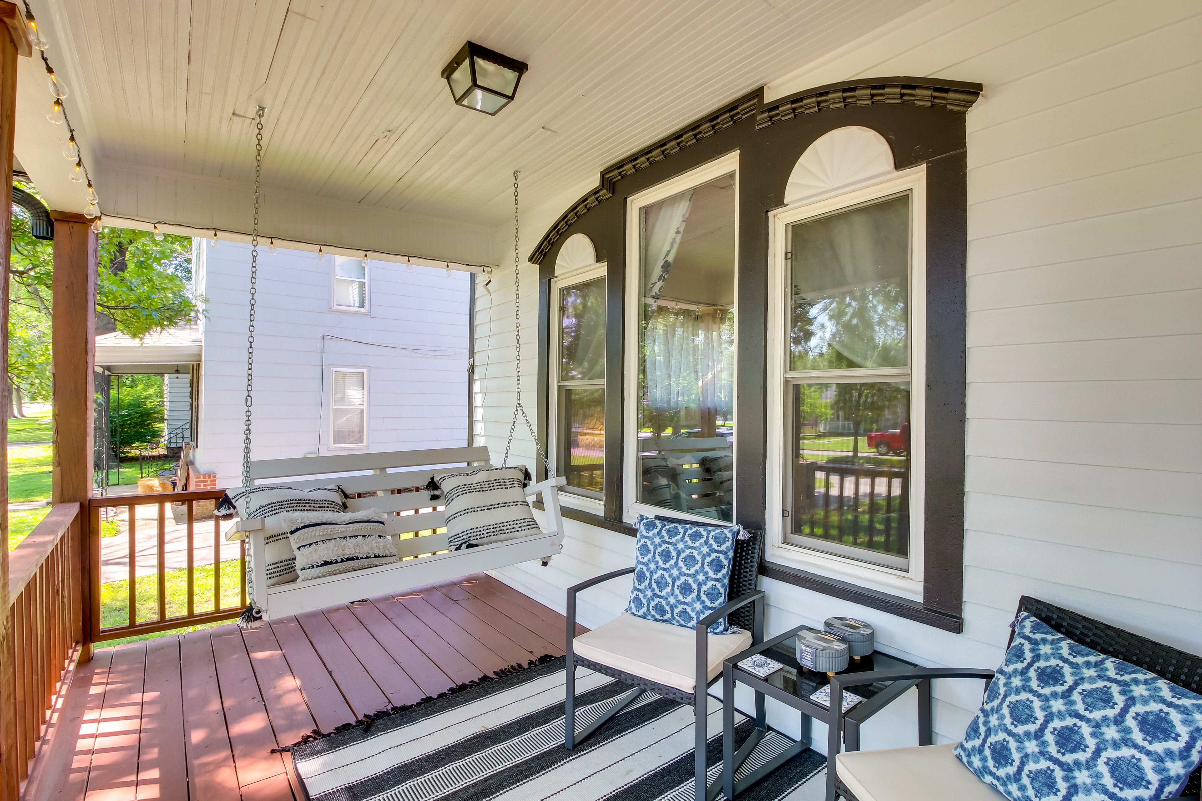 Front Porch | Central Location