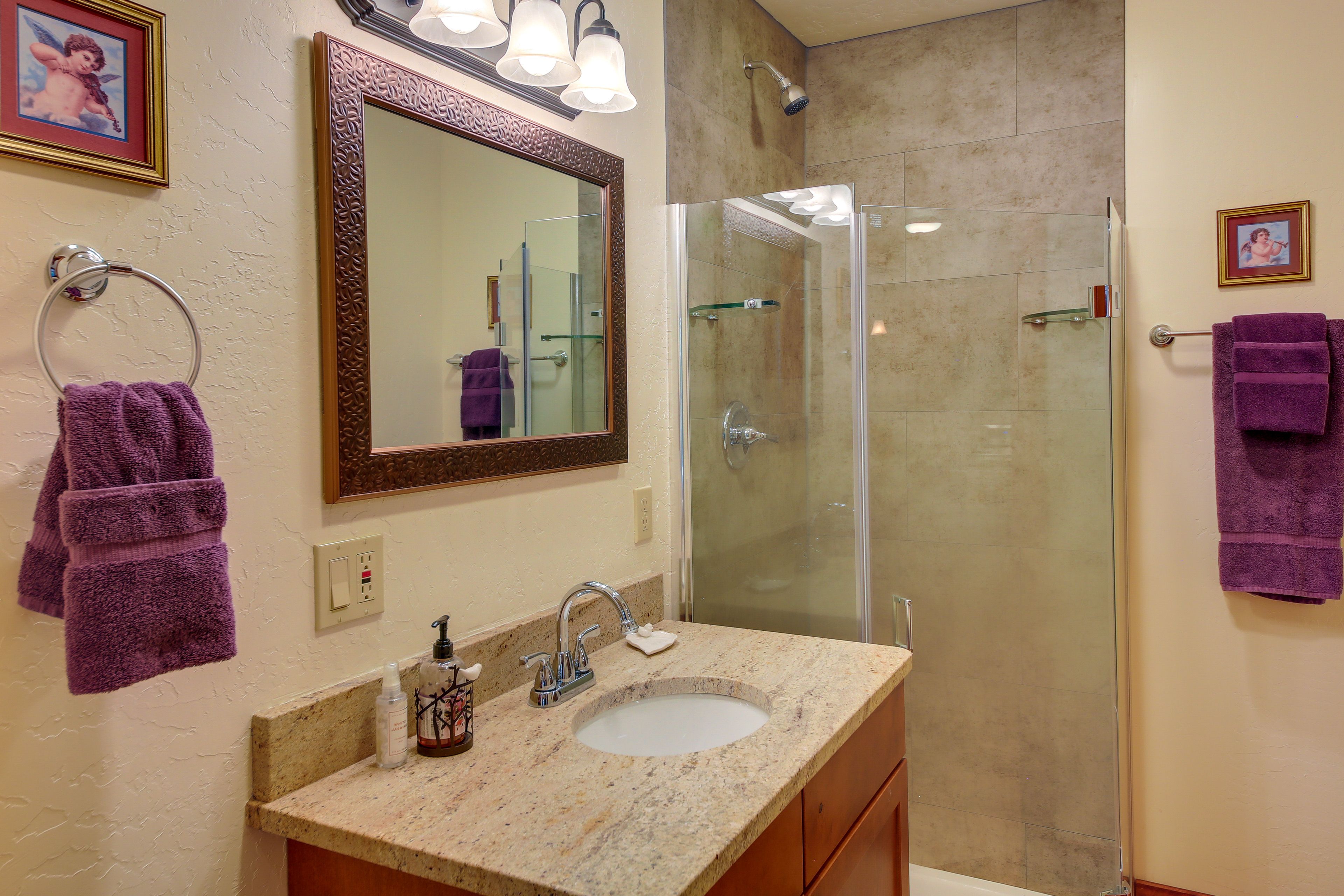 En-Suite Bath