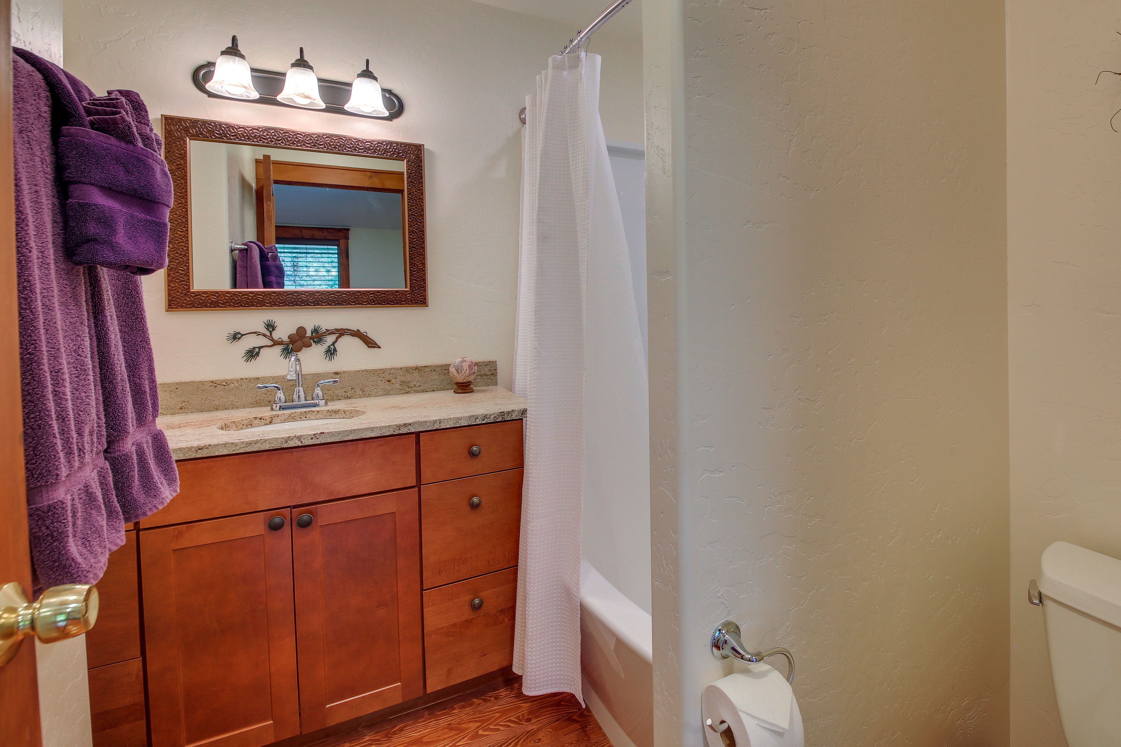 En-Suite Bath | Towels Provided