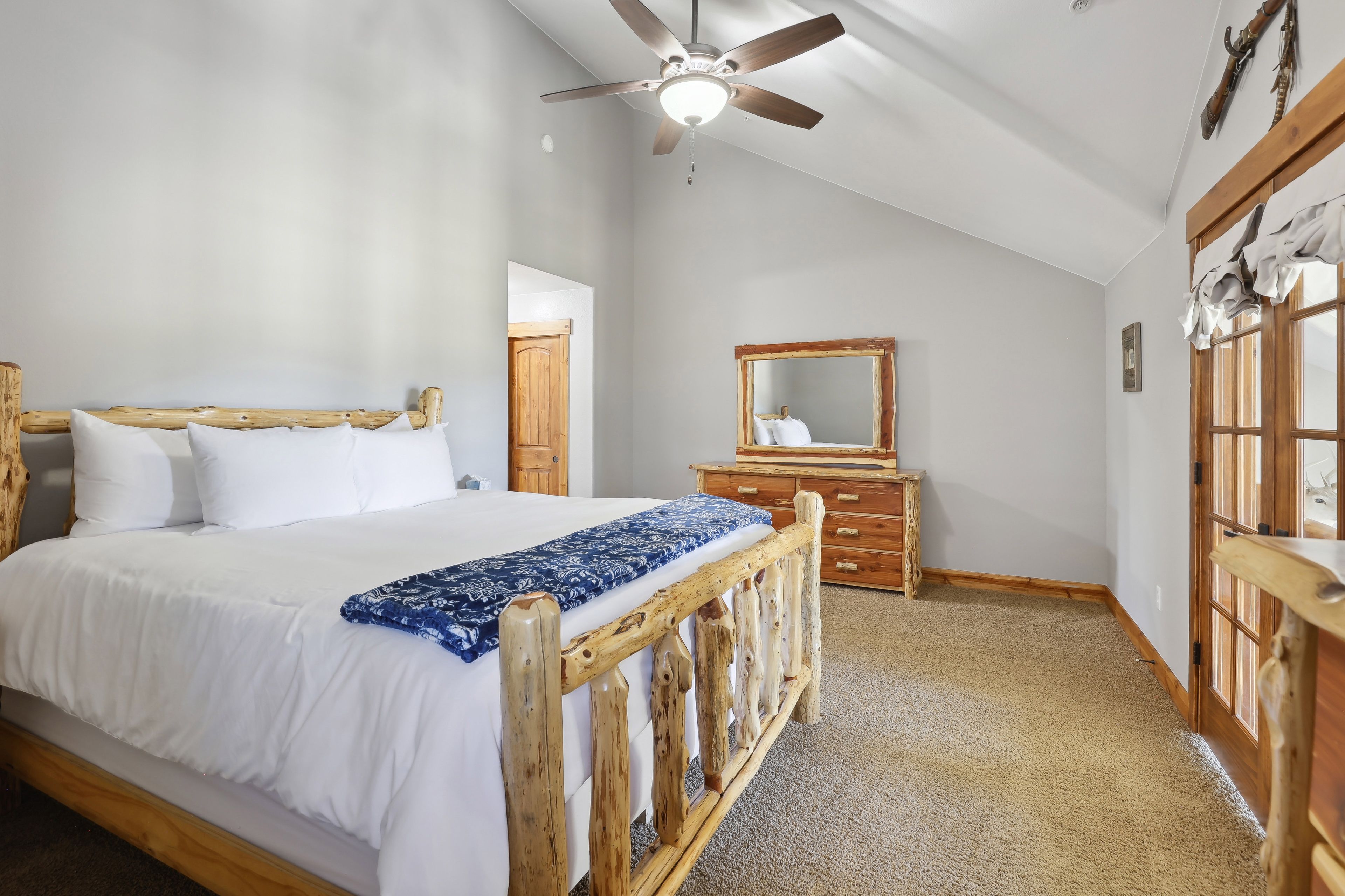 Bedroom 1 | 2nd Floor | King Bed | Smart TV | Linens Provided