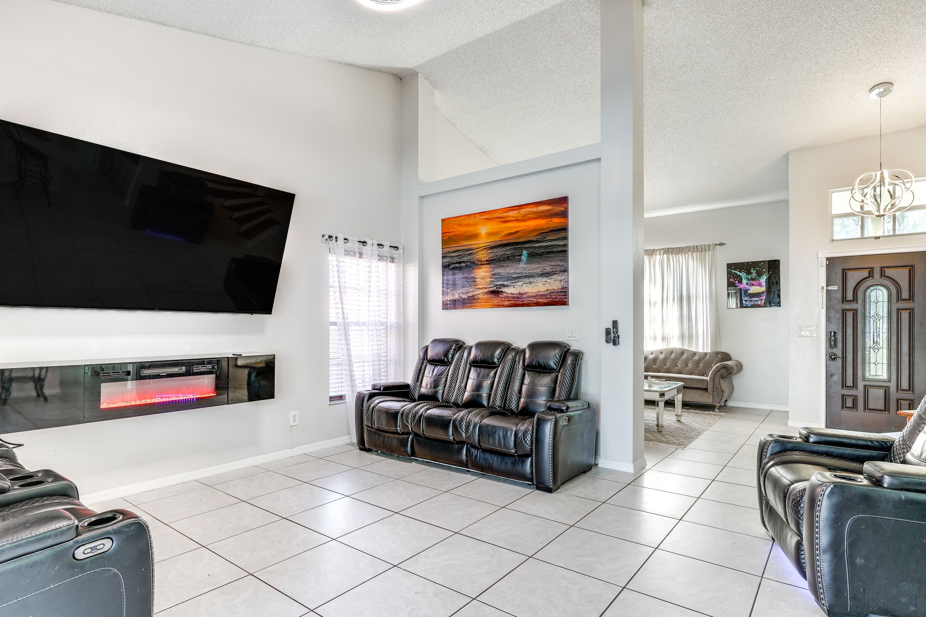 Living Room | Smart TV | Fireplace | 1st Floor