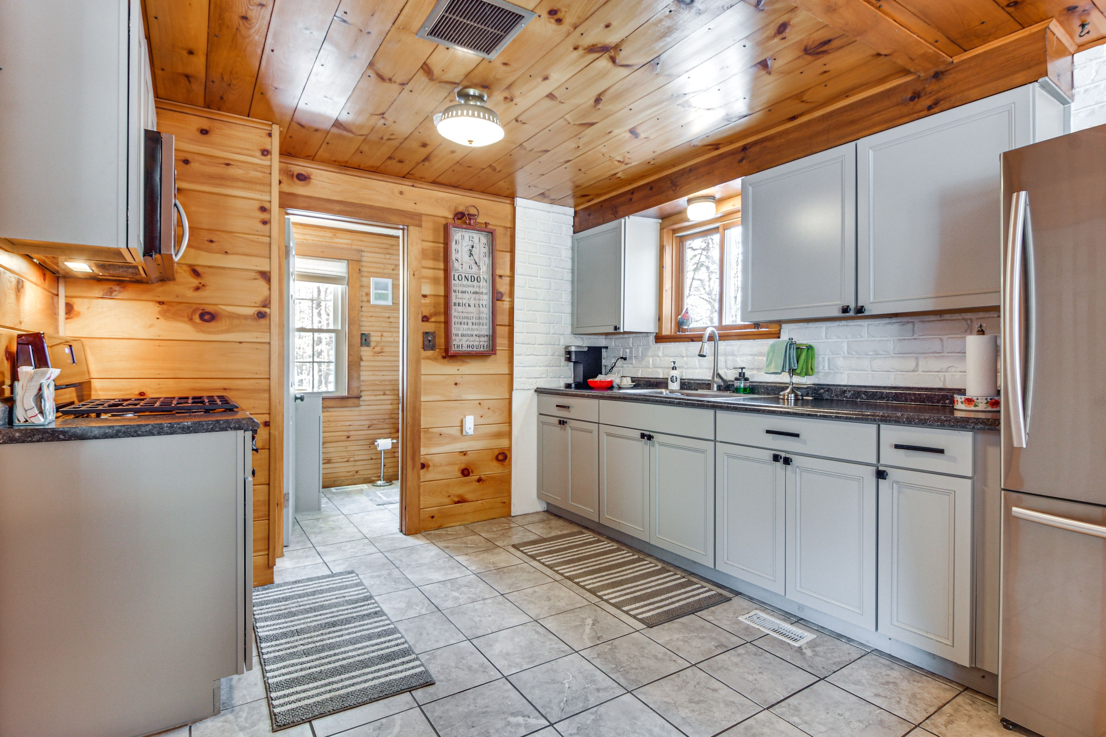 Kitchen | Keurig Coffee Maker