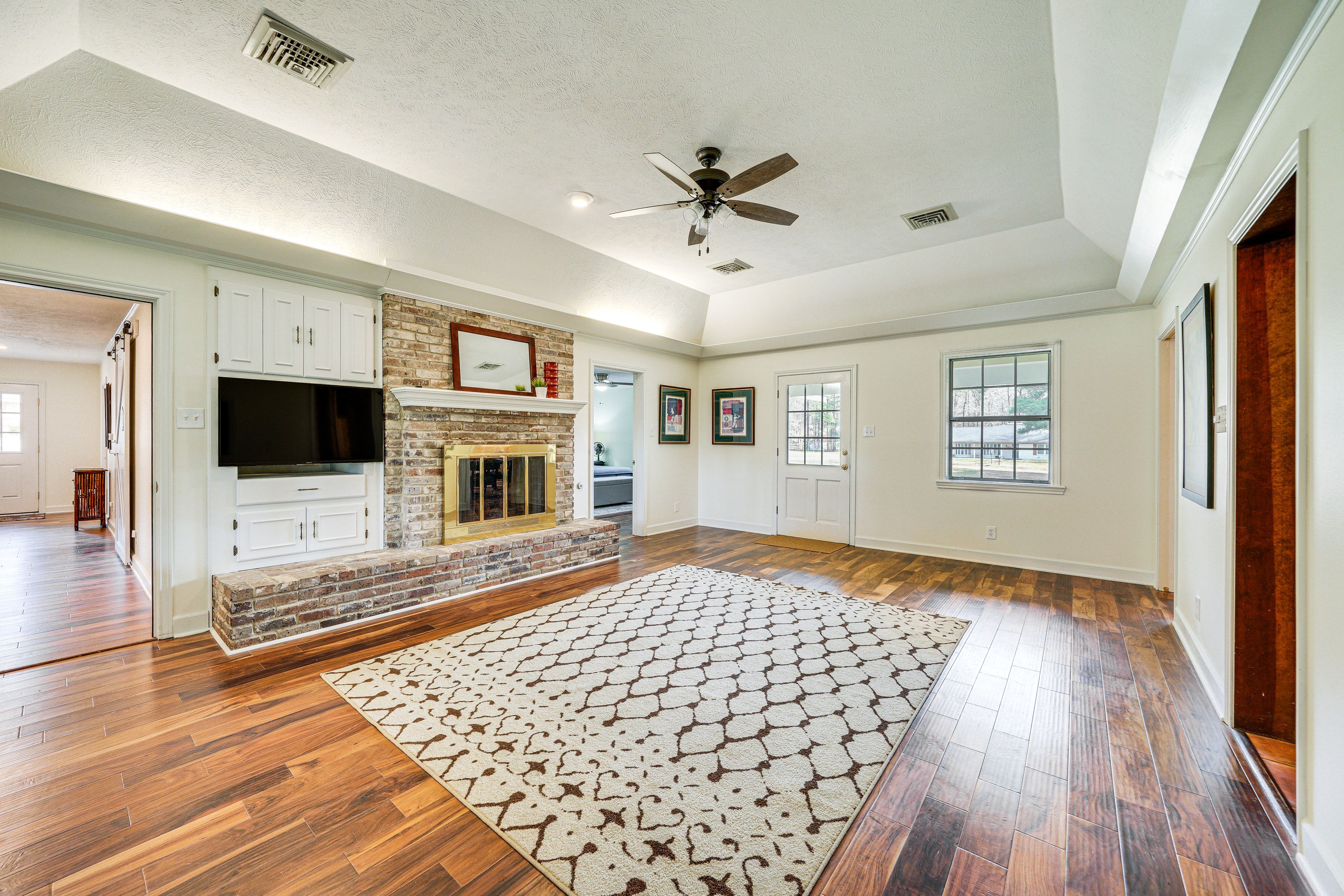 Foyer | Fireplace | 1st Floor