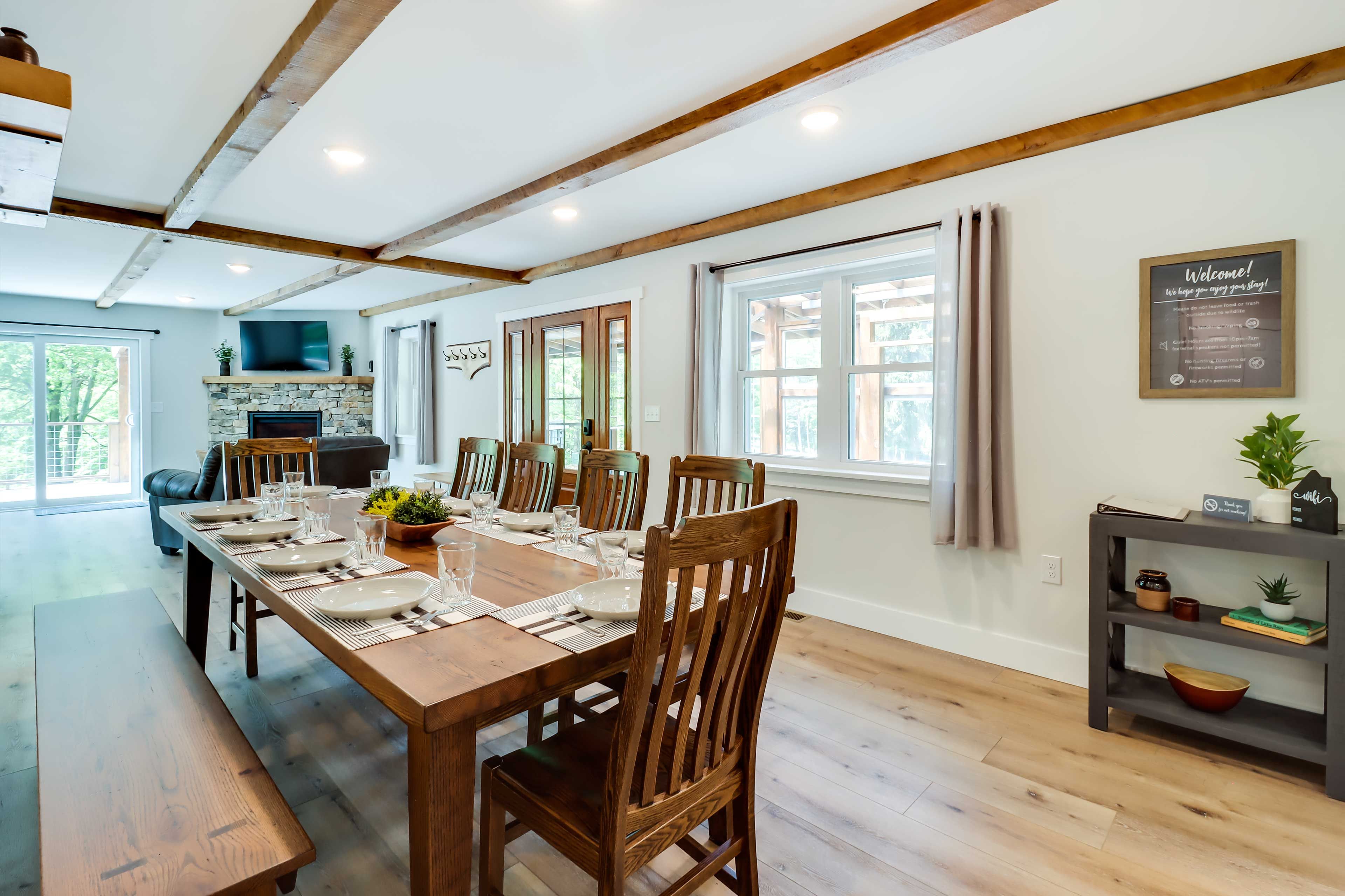 Dining Area | Dishware & Flatware