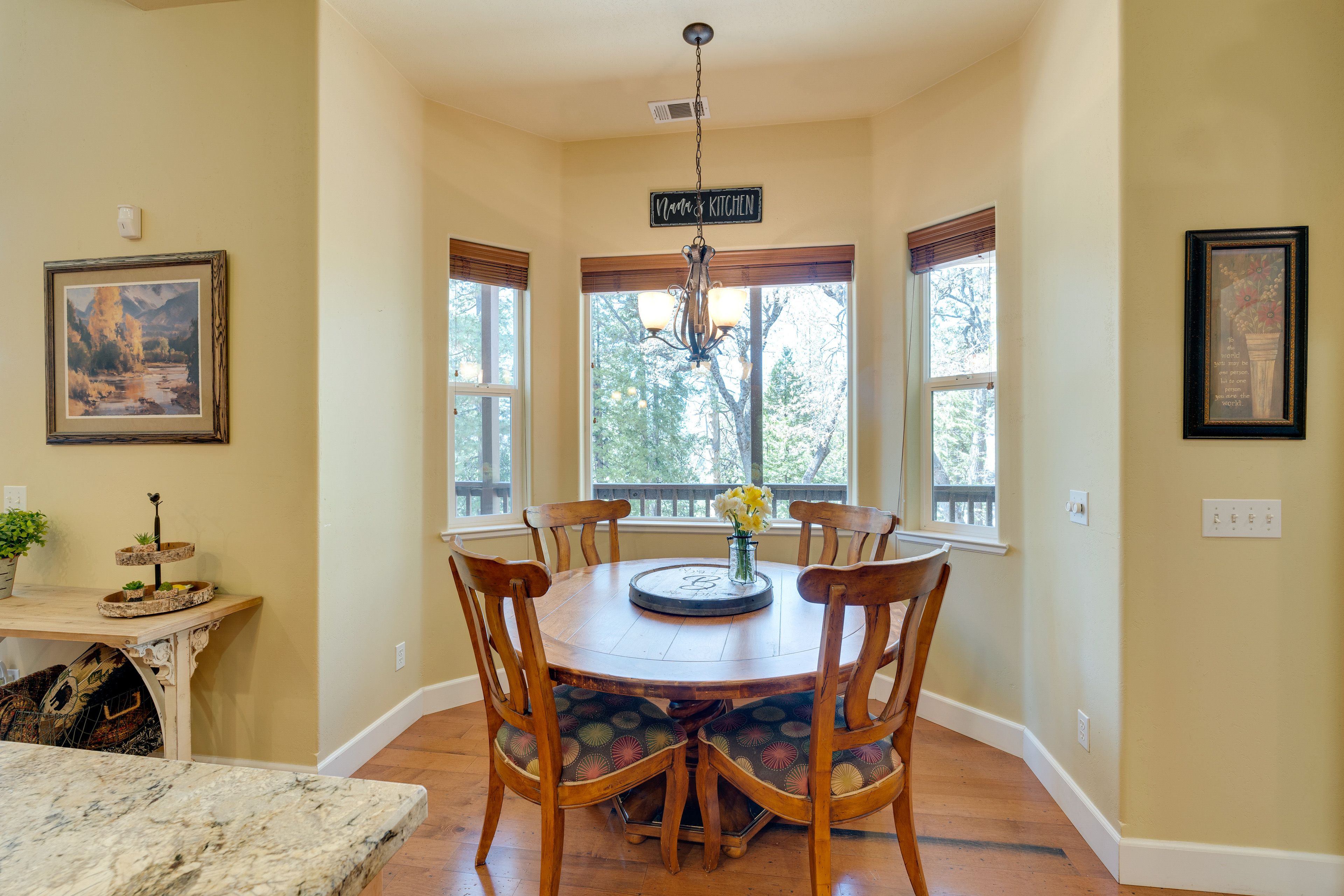 Breakfast Nook