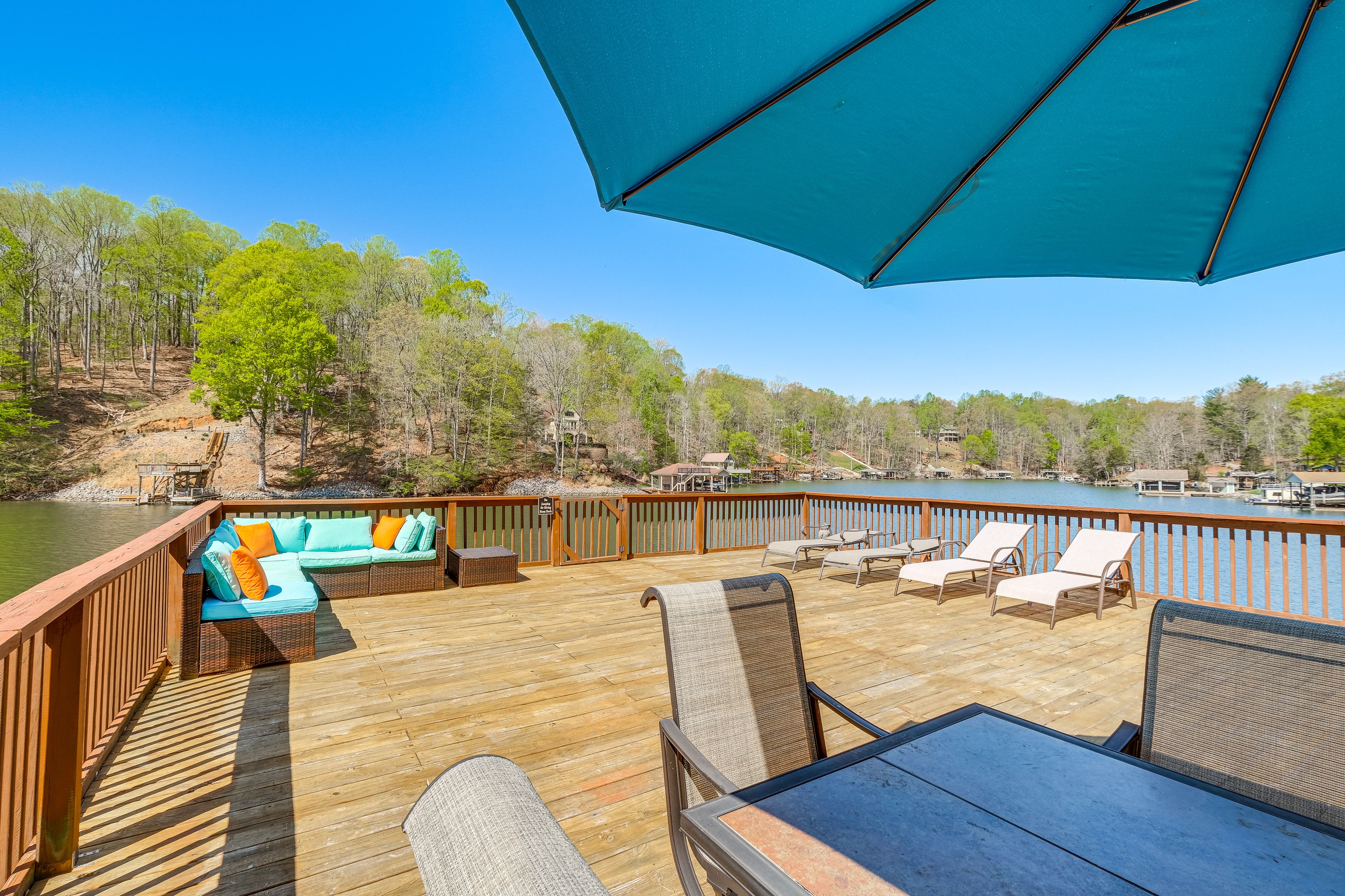 Dock Rooftop Deck