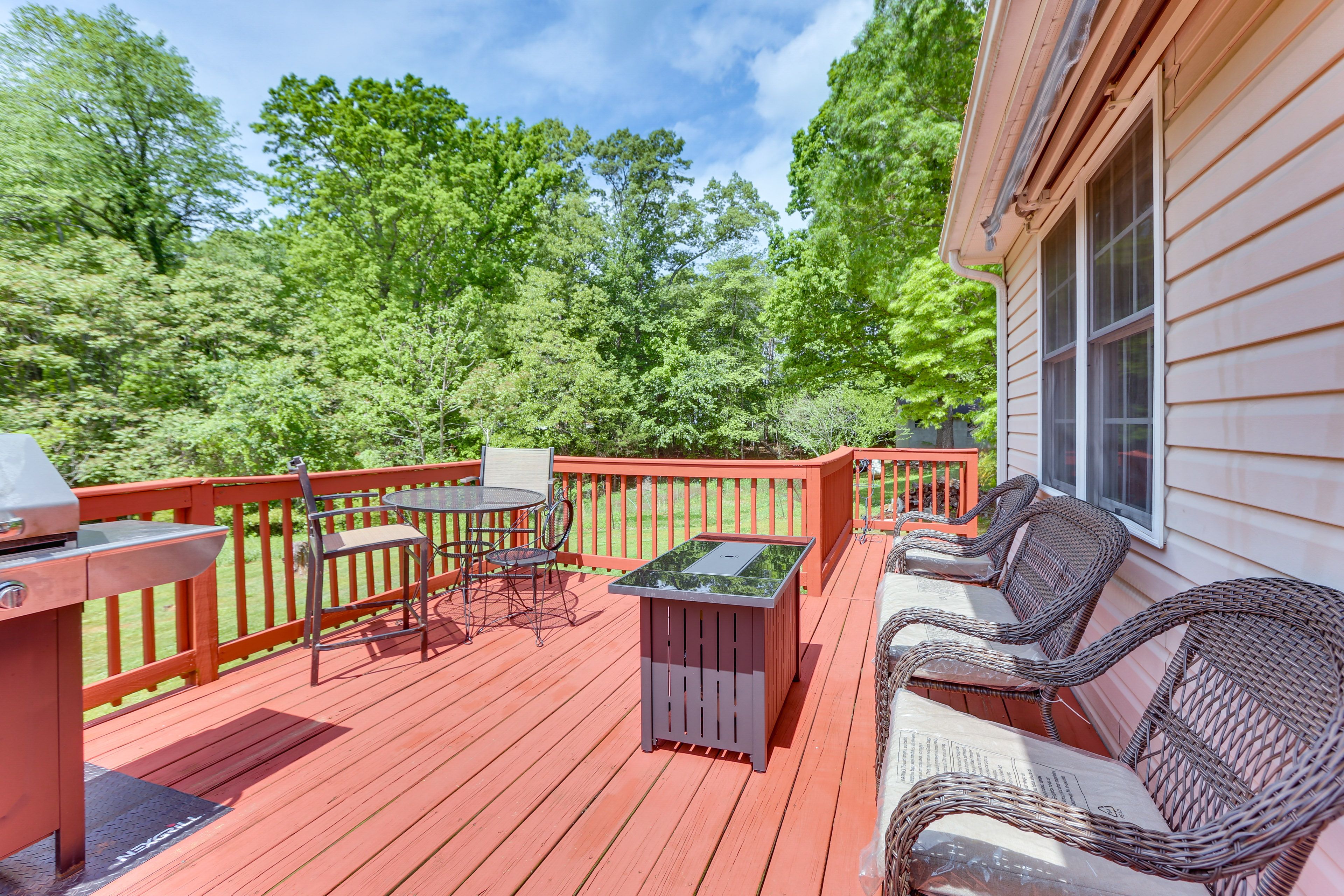 Deck | Fire Pit