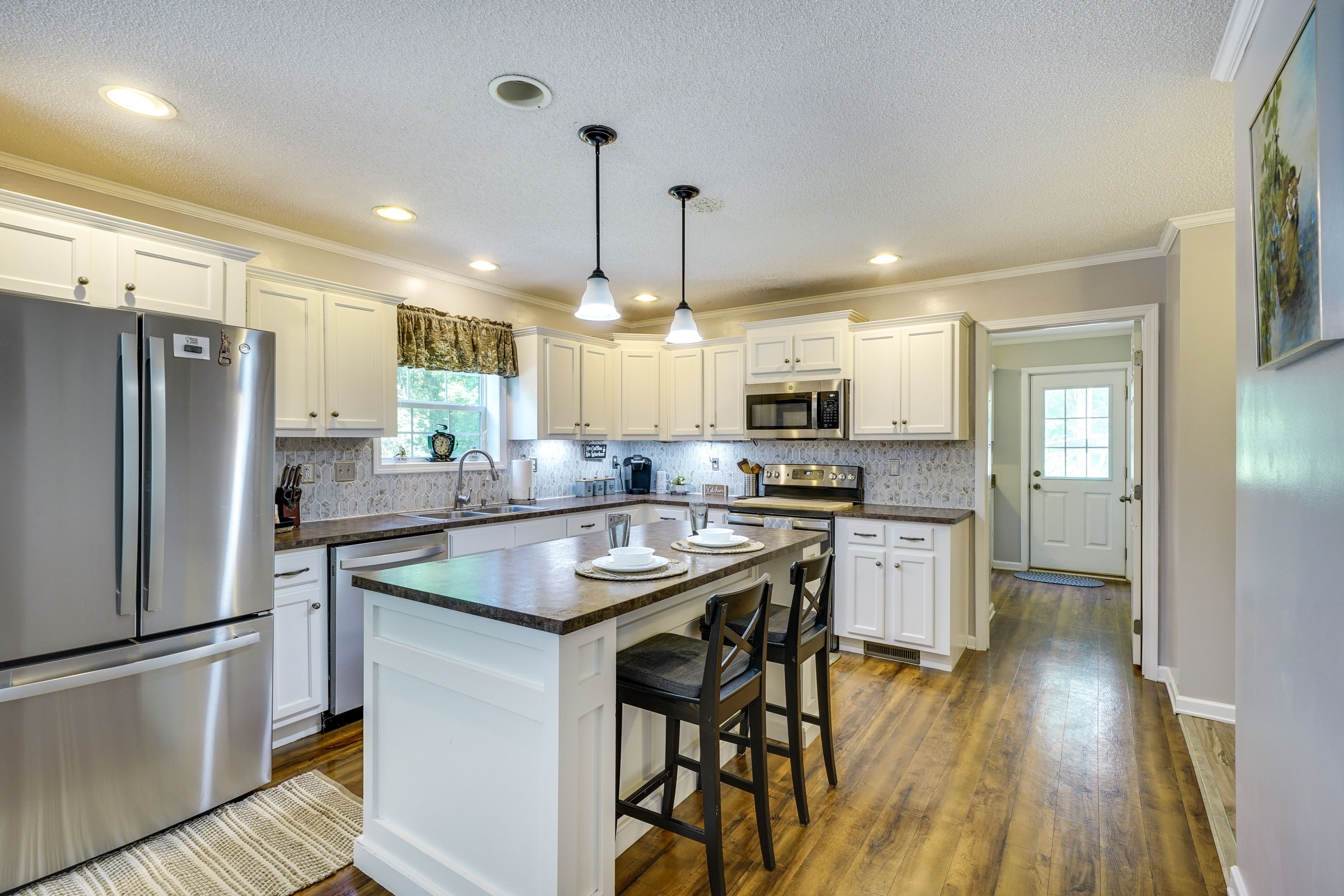 Hillsborough Vacation Rental | 3BR | 2BA | 1,802 Sq Ft | Stairs Required