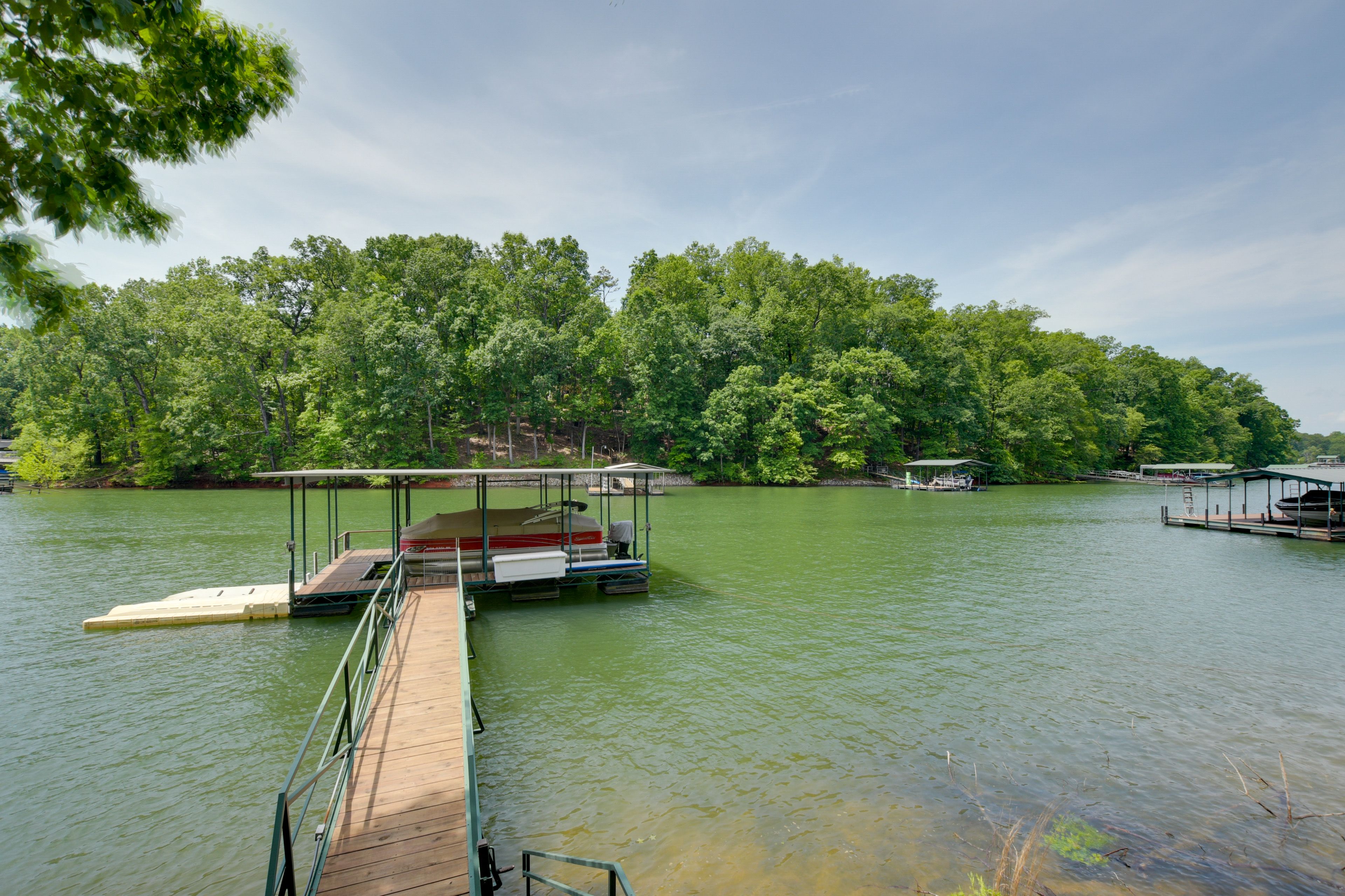 Lake Access | Private Boat Dock